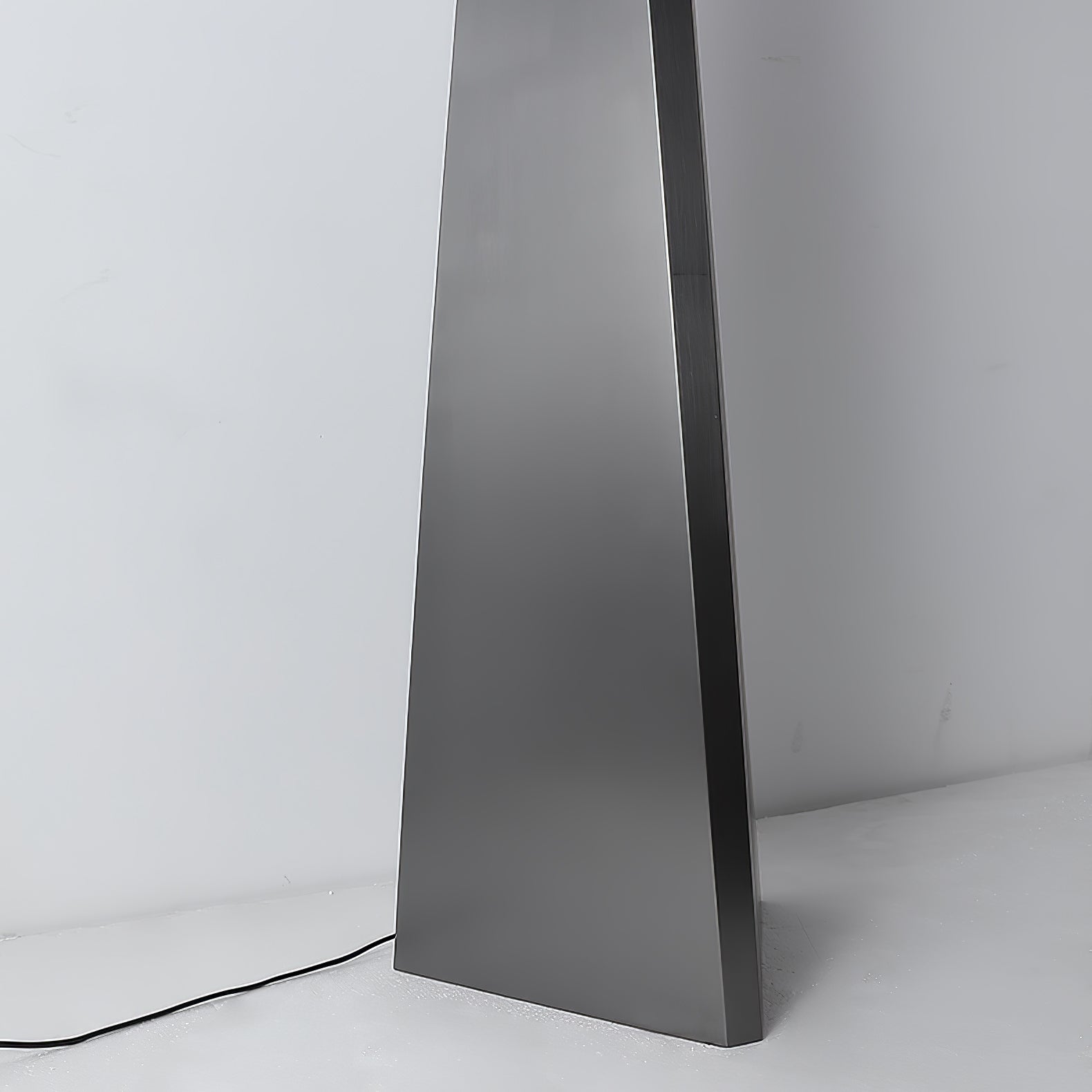 Lymarora Sculptural Floor Lamp-Neutral Decor