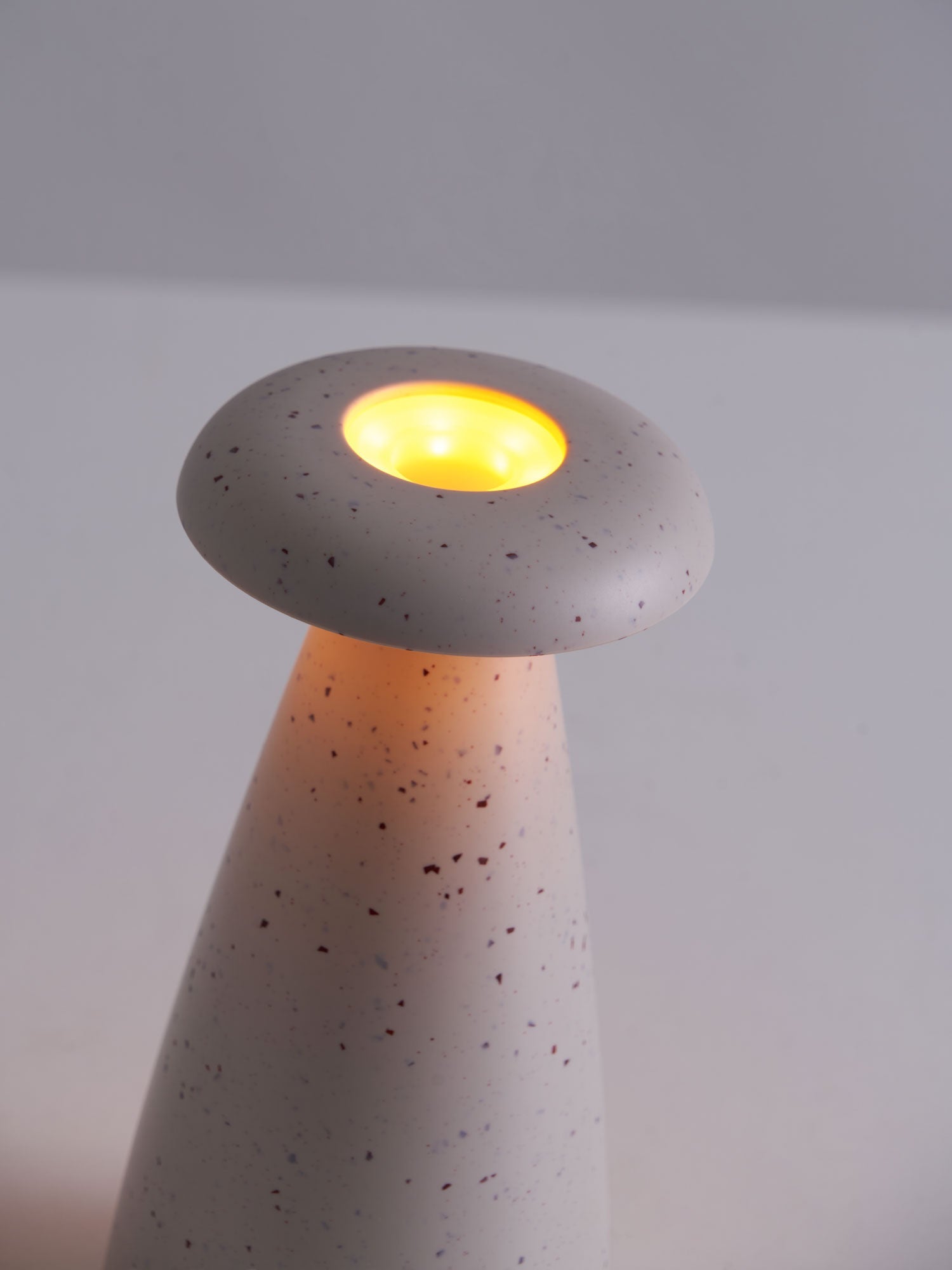 Mushroove Ceramic Minimalist Table Lamp-Neutral Decor