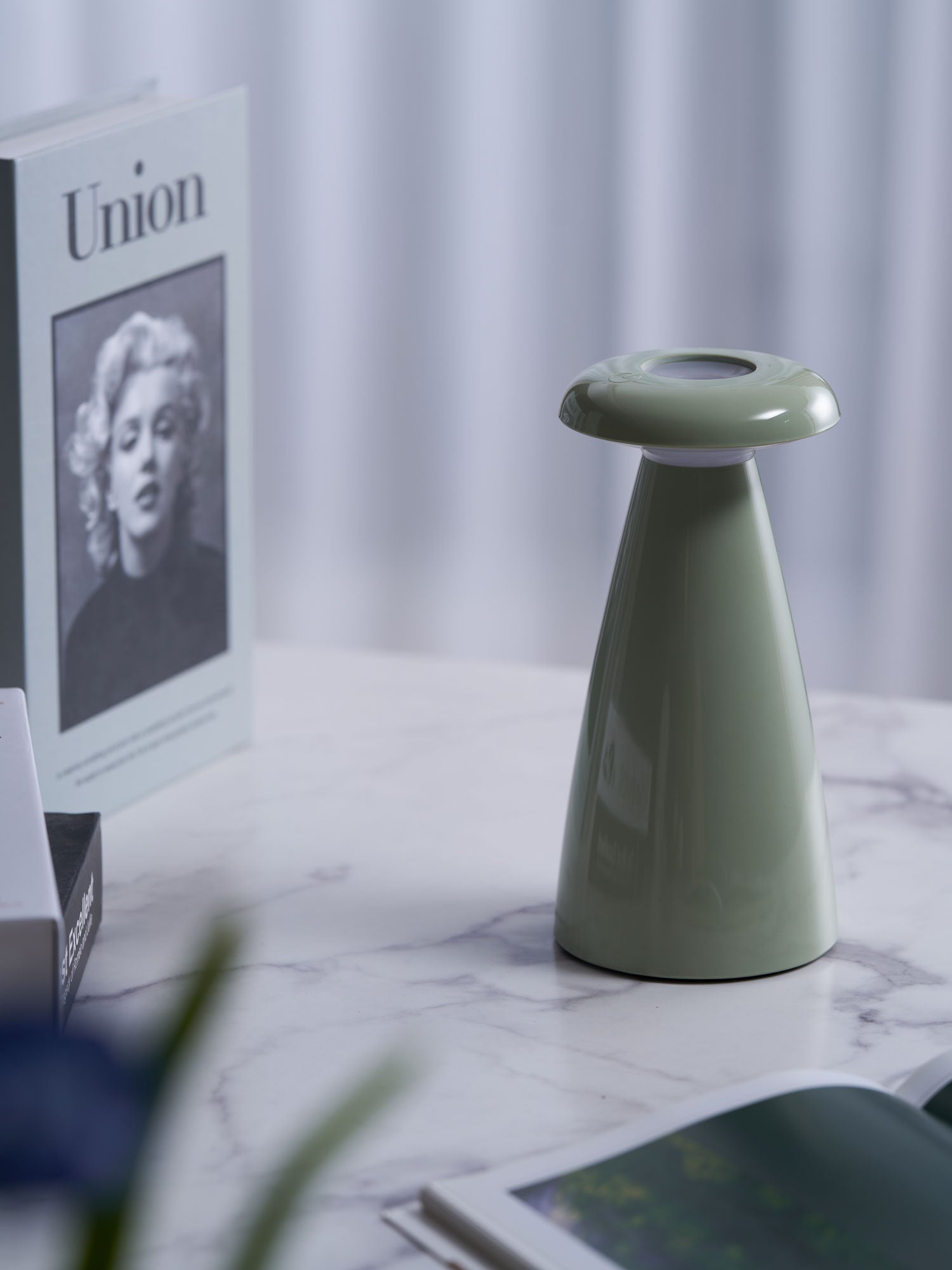 Mushroove Ceramic Minimalist Table Lamp-Neutral Decor
