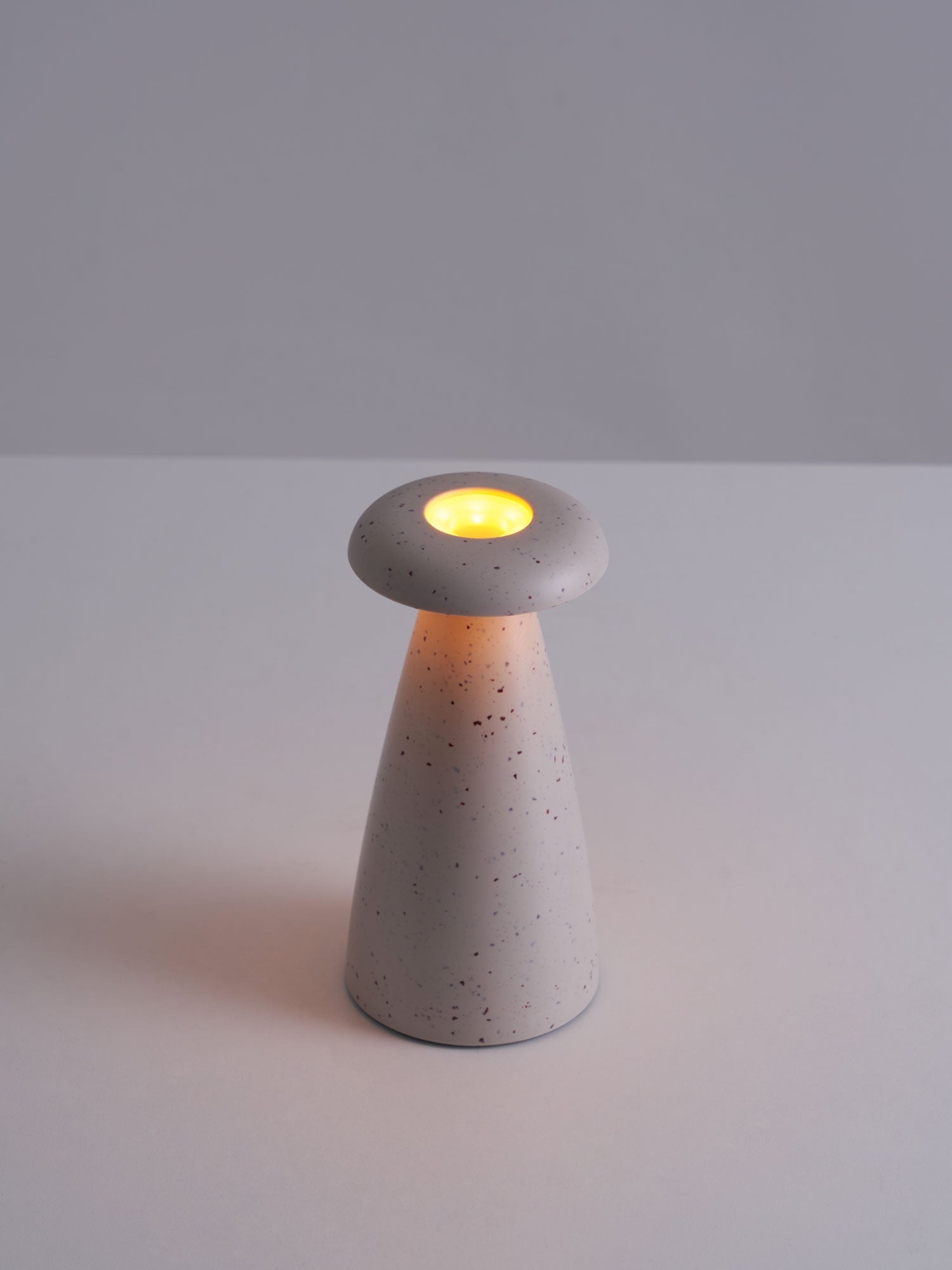 Mushroove Ceramic Minimalist Table Lamp-Neutral Decor