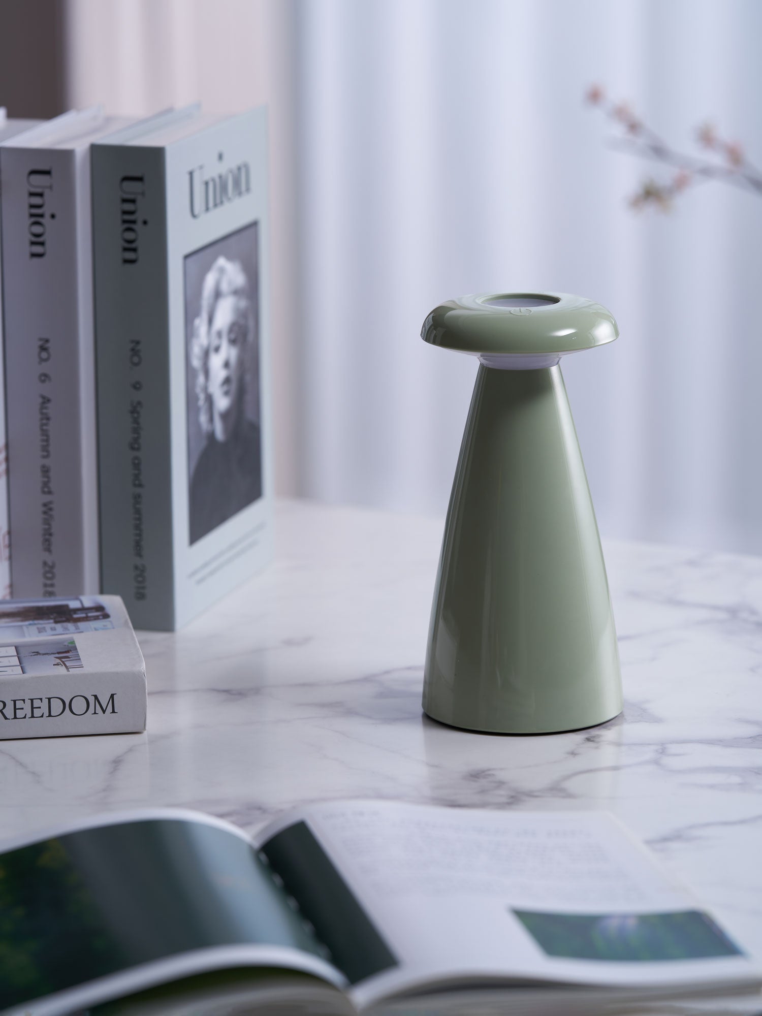 Mushroove Ceramic Minimalist Table Lamp-Neutral Decor