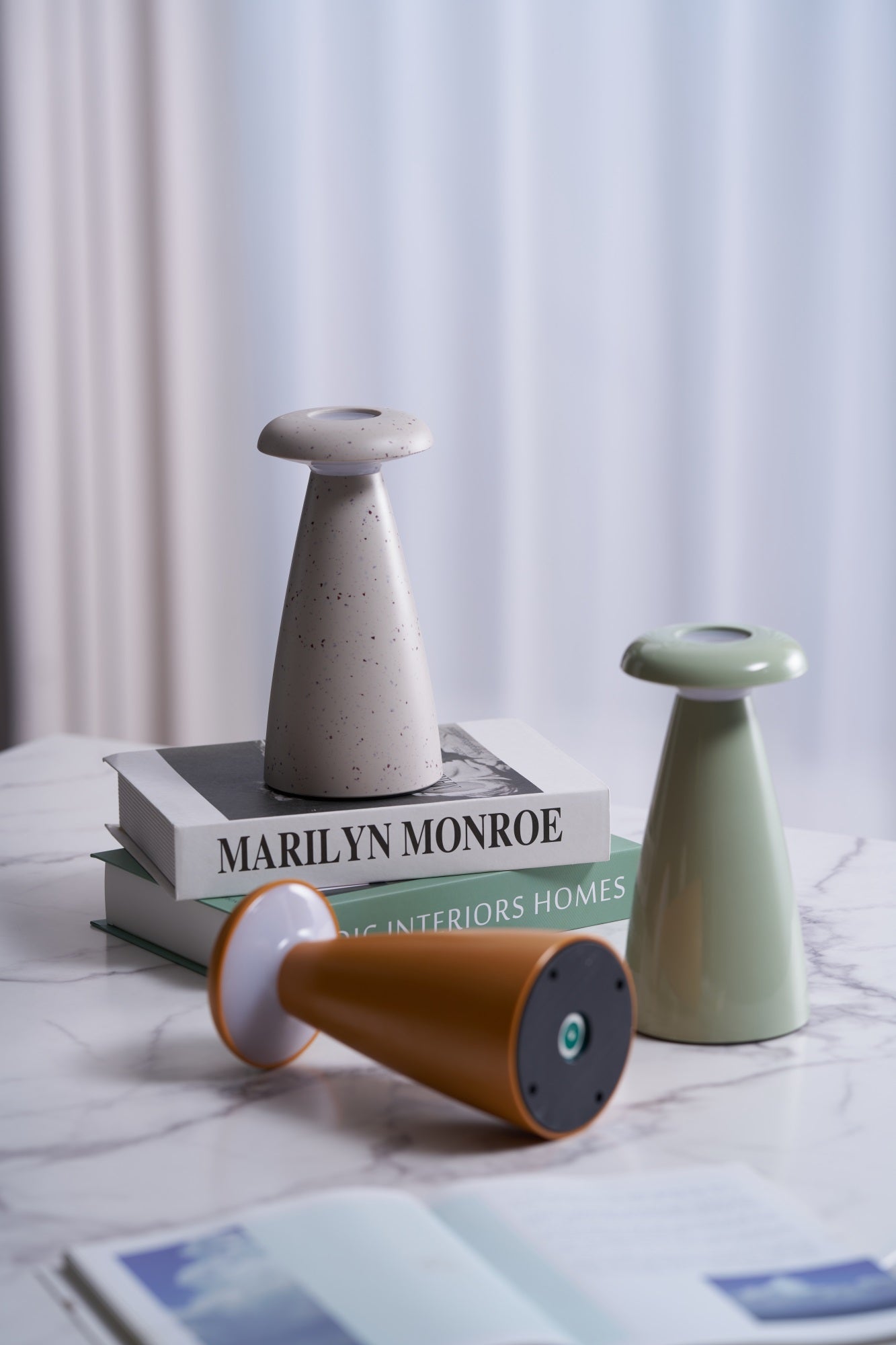 Mushroove Ceramic Minimalist Table Lamp-Neutral Decor