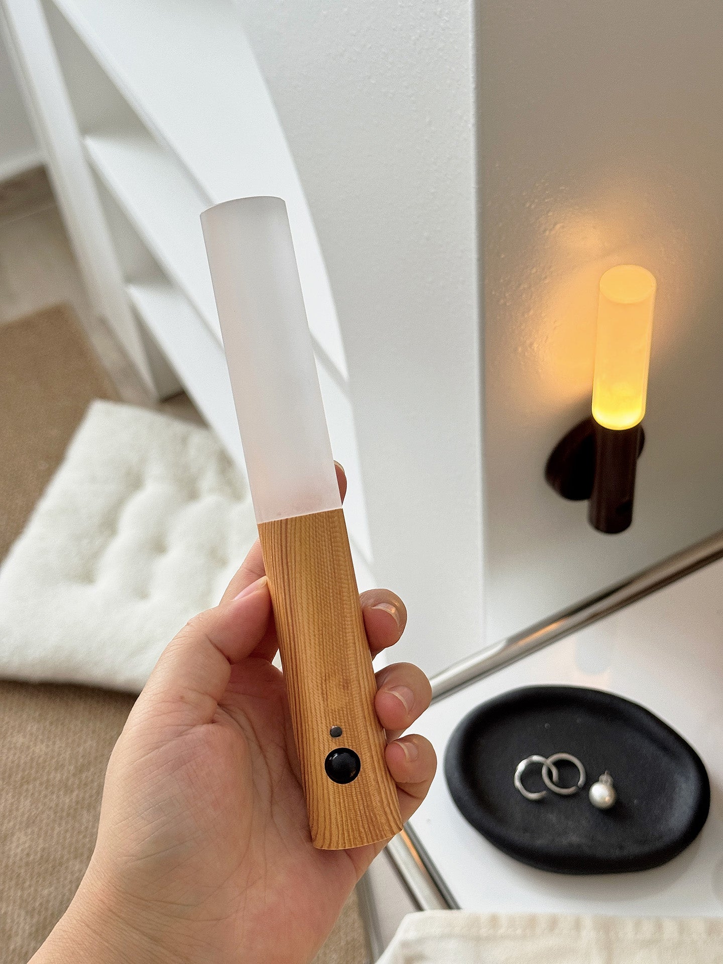 Hexl Magnet Rechargeable Wall Lamp-Neutral Decor