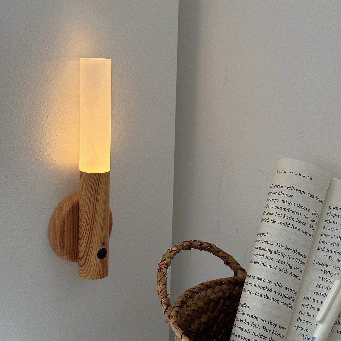 Hexl Magnet Rechargeable Wall Lamp-Neutral Decor