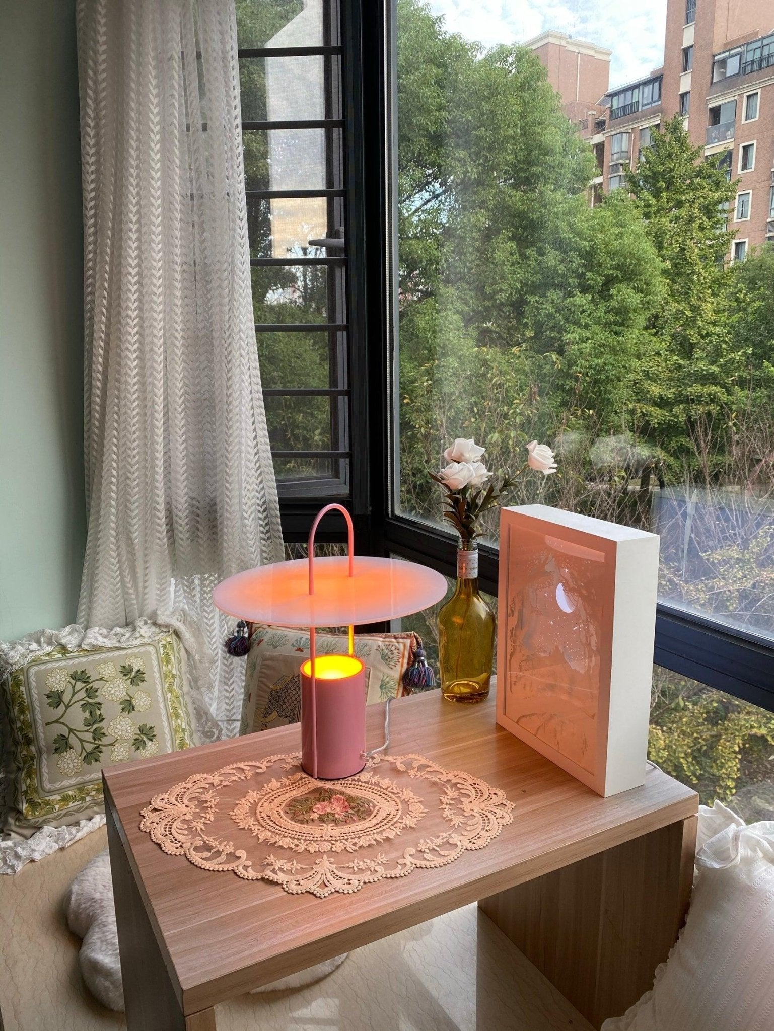 Hattie Modern Table Lamp-Neutral Decor