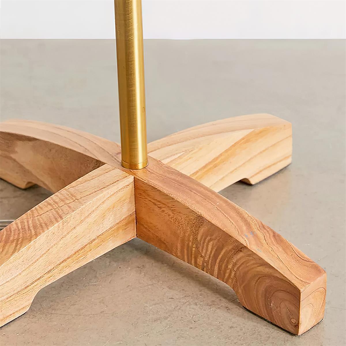 Heswynn Floor Lamp