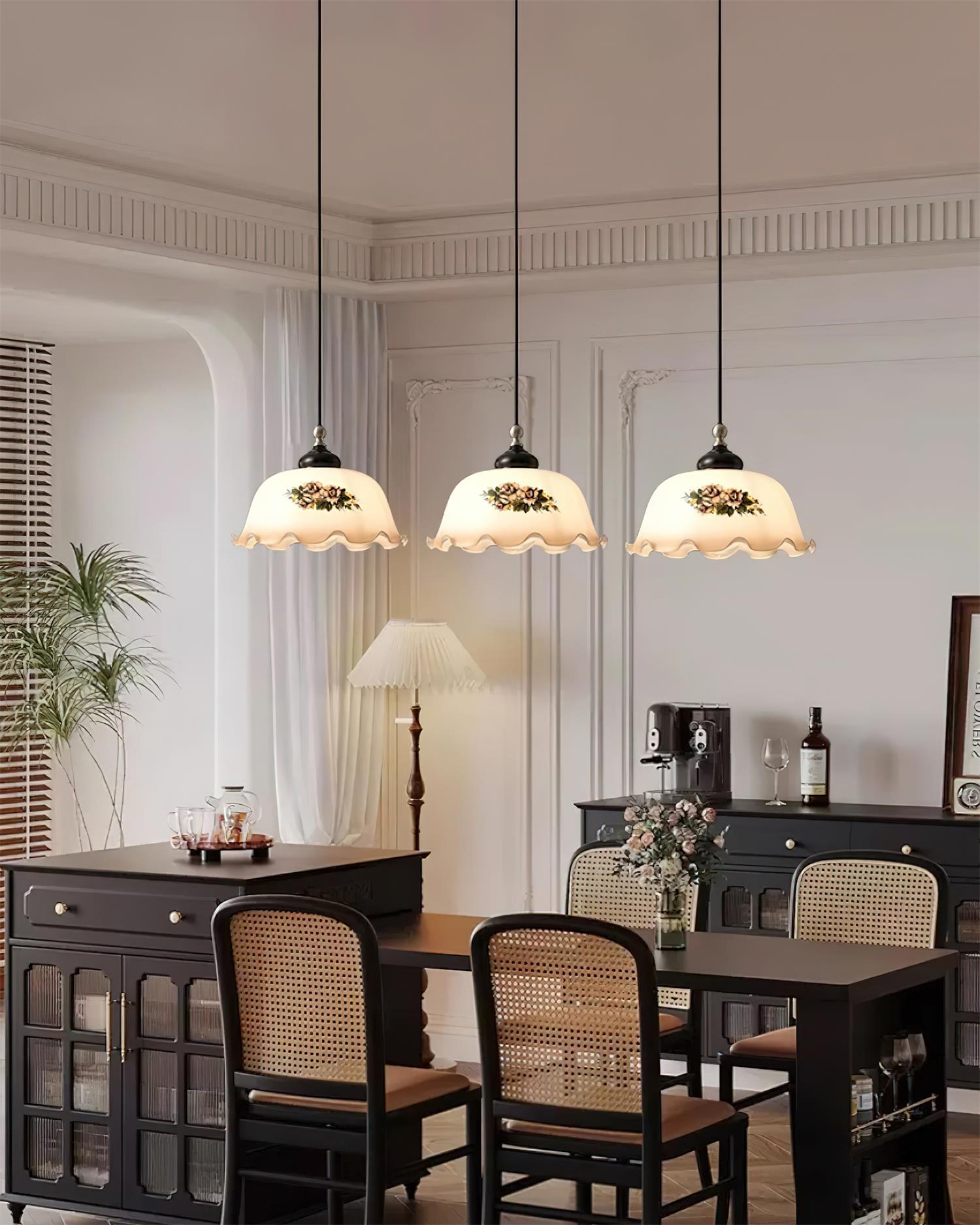 Belvia Vintage Floral Glass Pendant Light