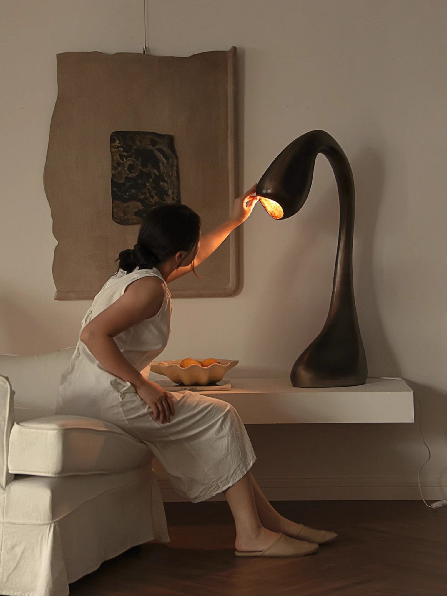 Kyns Sculptural Table Lamp-Neutral Decor