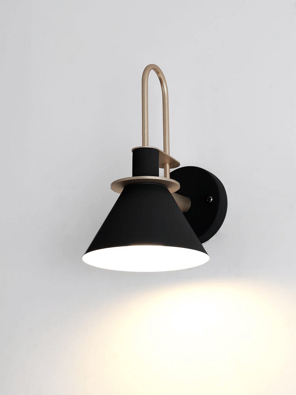 Lustra Wall Lamp Black Gold Minimalist-Neutral Decor