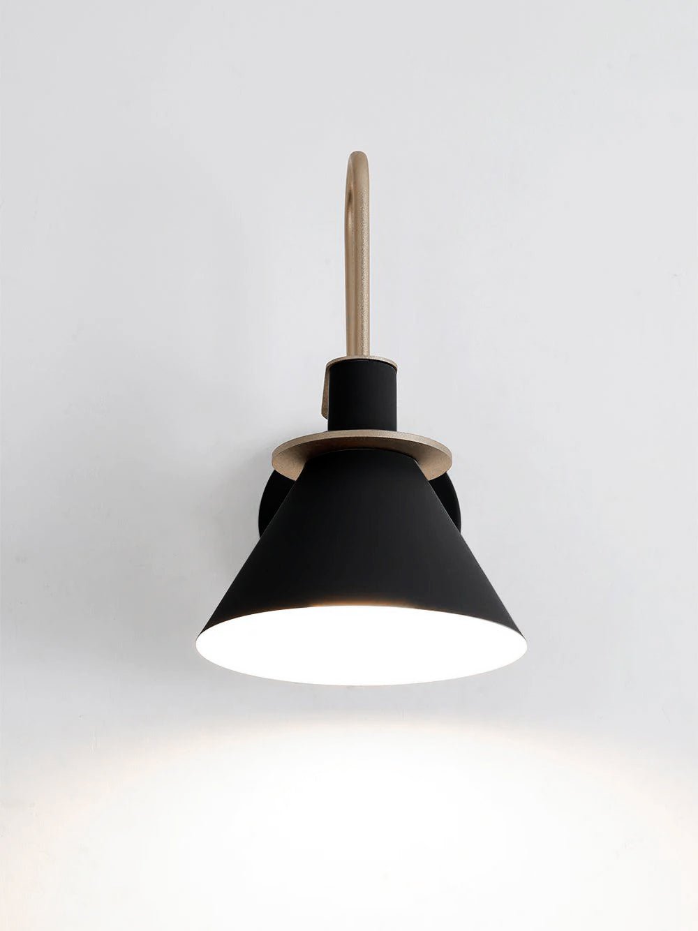 Lustra Wall Lamp Black Gold Minimalist-Neutral Decor