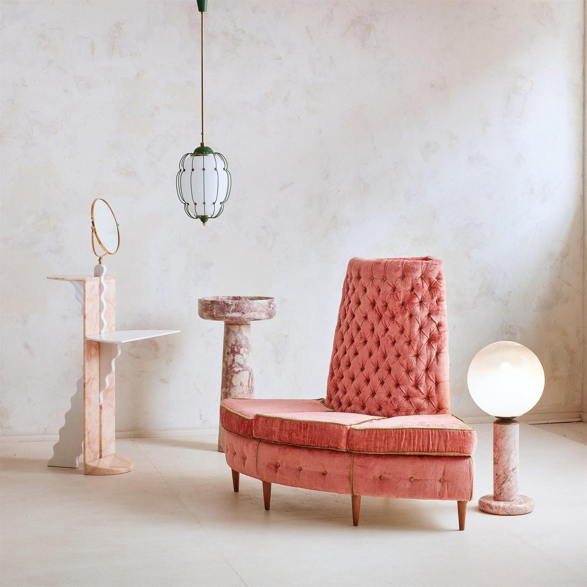 Close-up of the pink marble base of the Lilly table lamp.