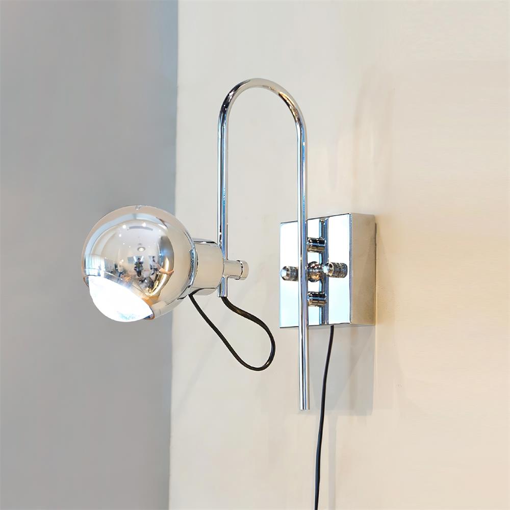 Sorrel Wall Lamp