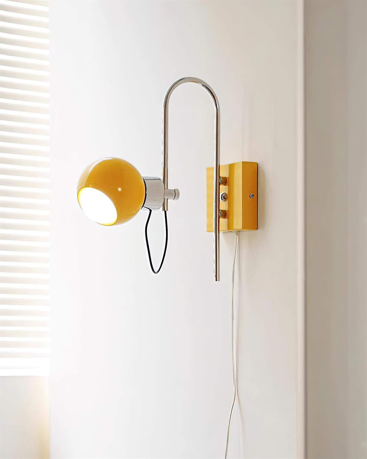Sorrel Wall Lamp