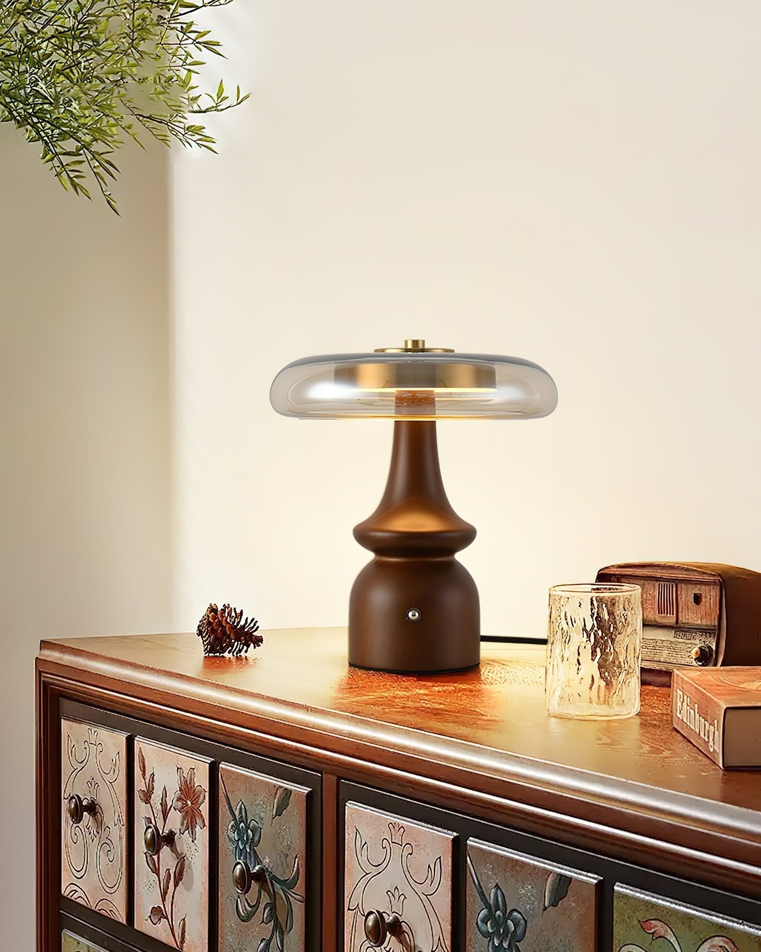 Moro Retro Wood Table Lamp-Neutral Decor