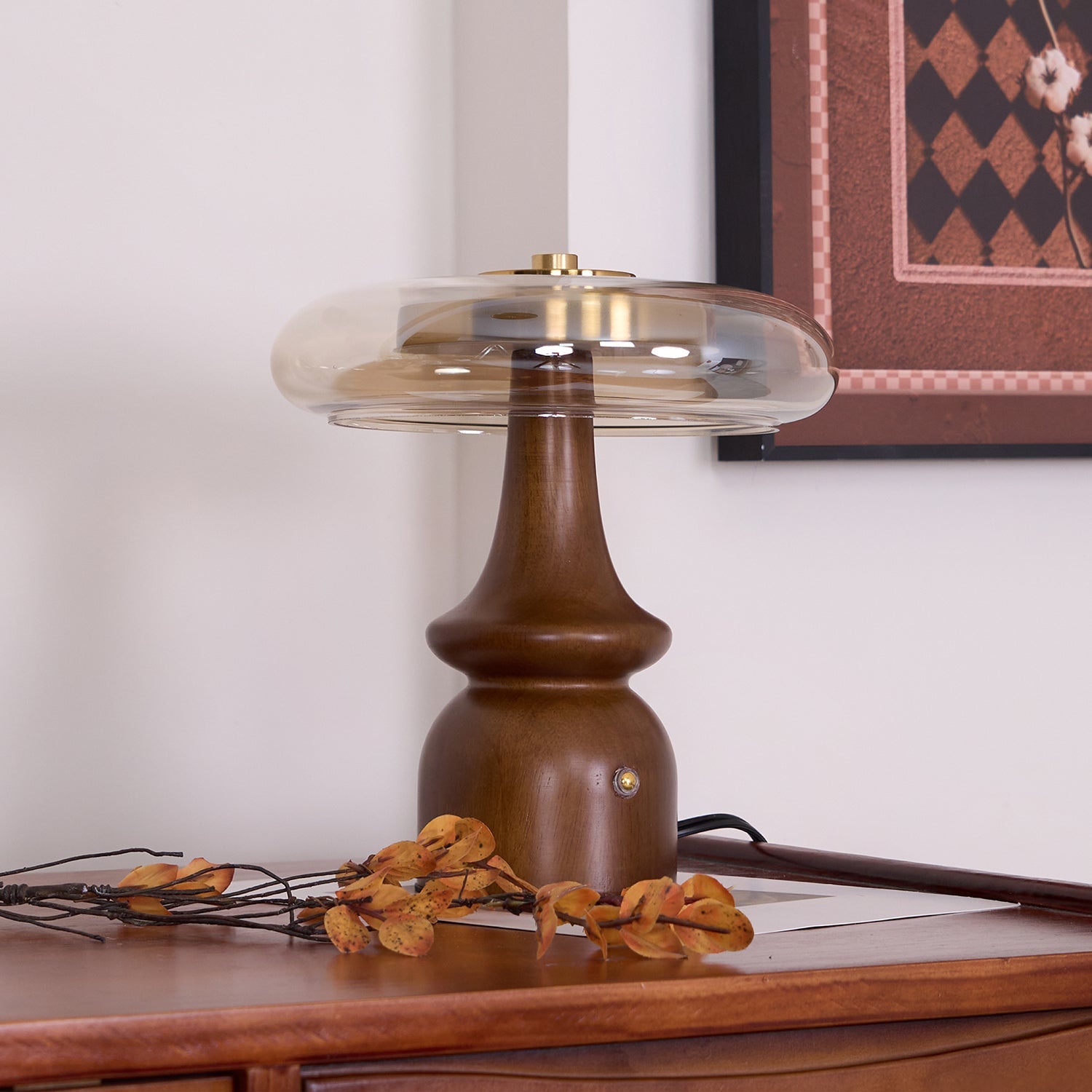 Moro Retro Wood Table Lamp-Neutral Decor
