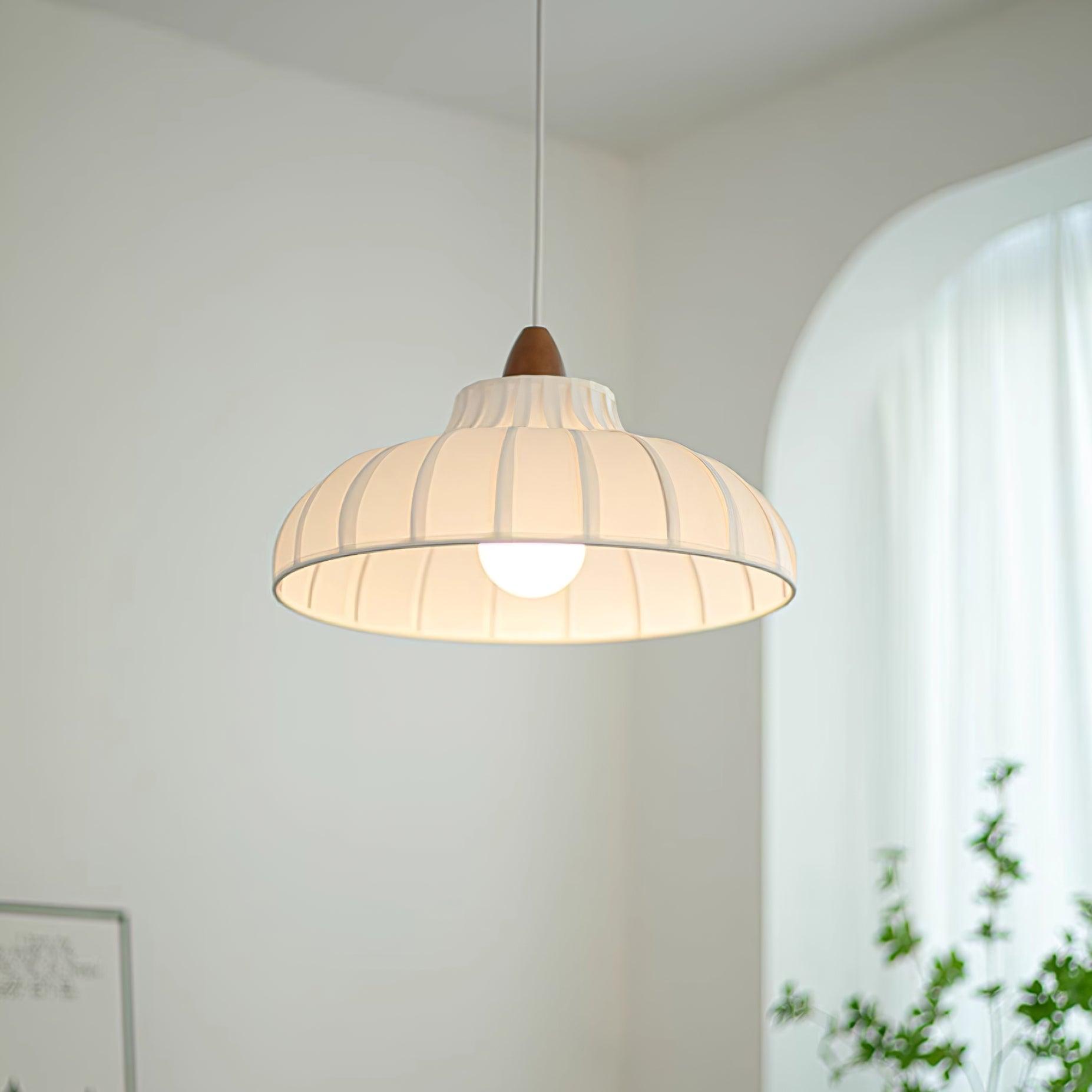 Noa Pendant Light