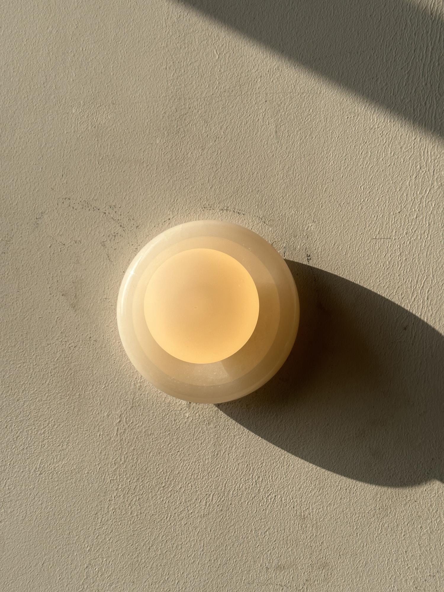Cemaros Jade Glass Wall Lamp-Neutral Decor