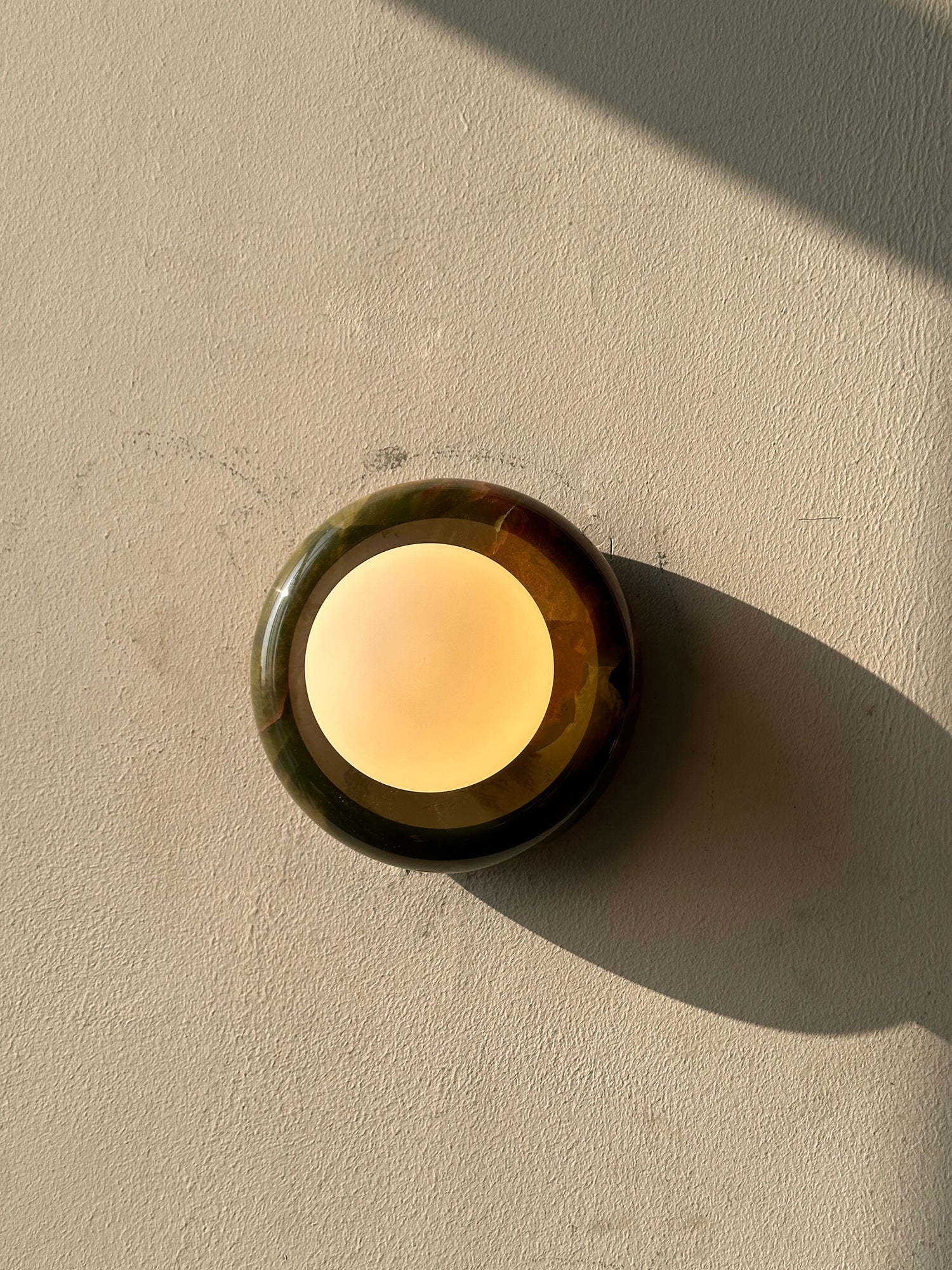 Cemaros Jade Glass Wall Lamp-Neutral Decor