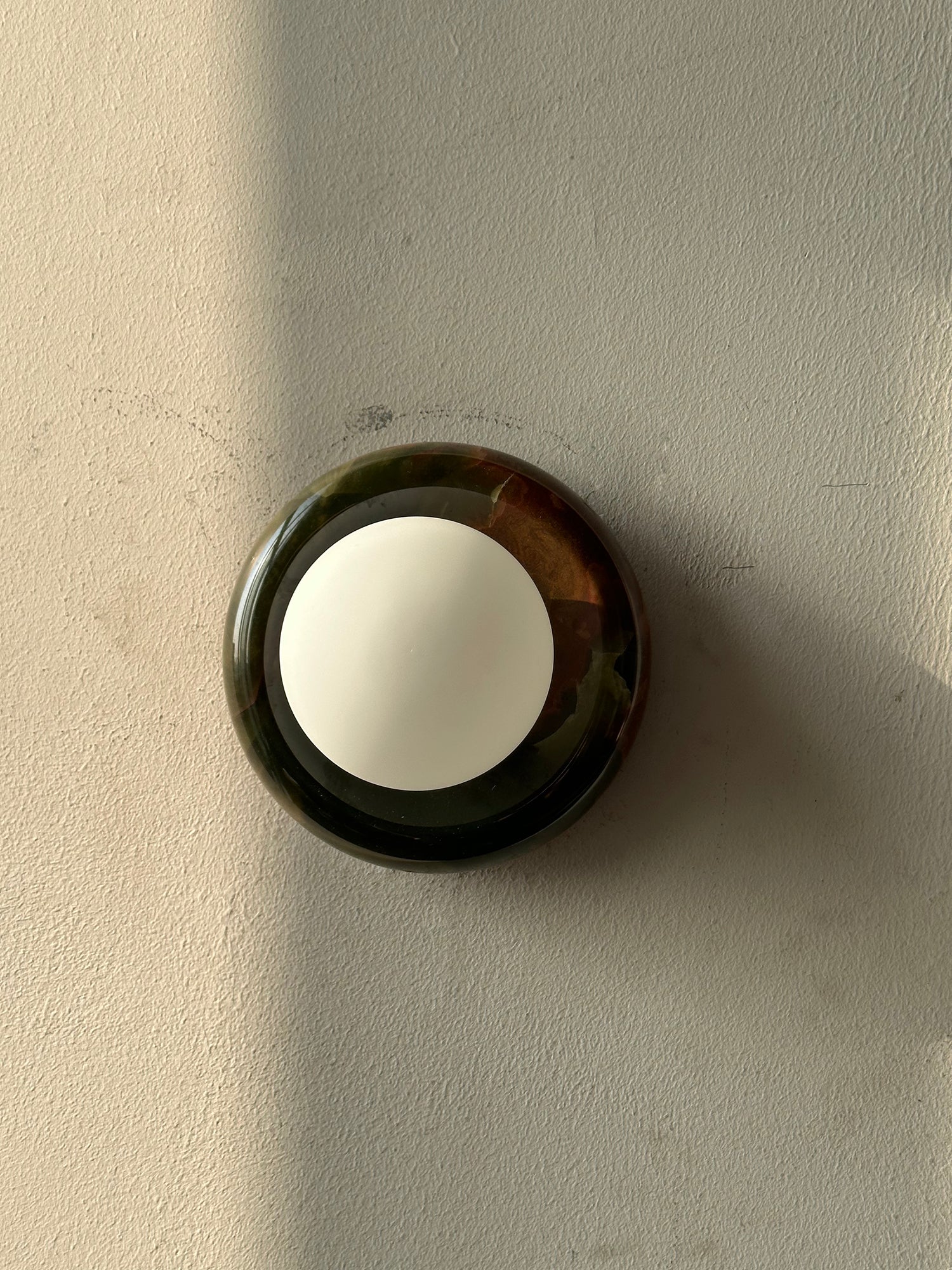 Cemaros Jade Glass Wall Lamp-Neutral Decor