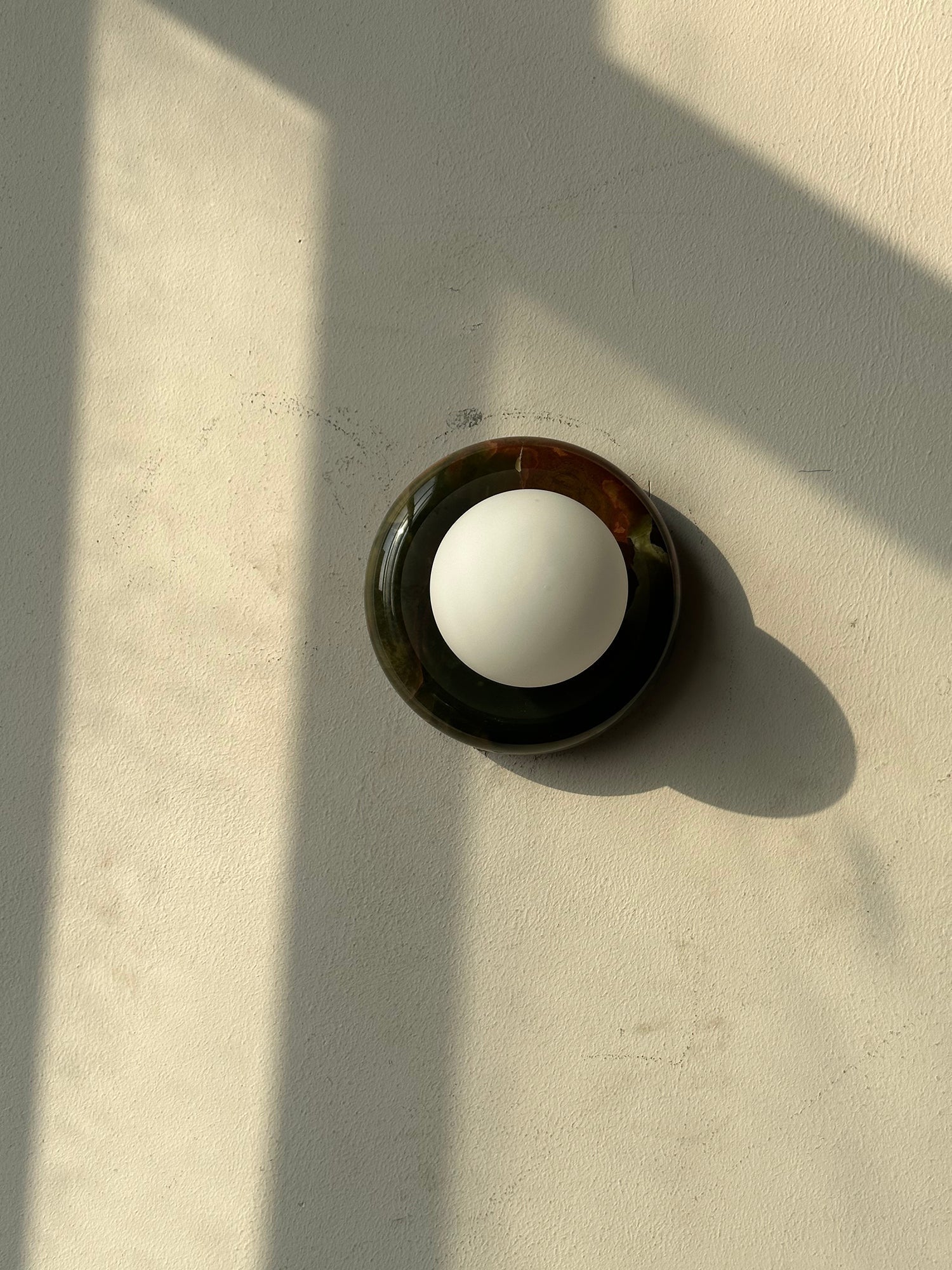 Cemaros Jade Glass Wall Lamp-Neutral Decor