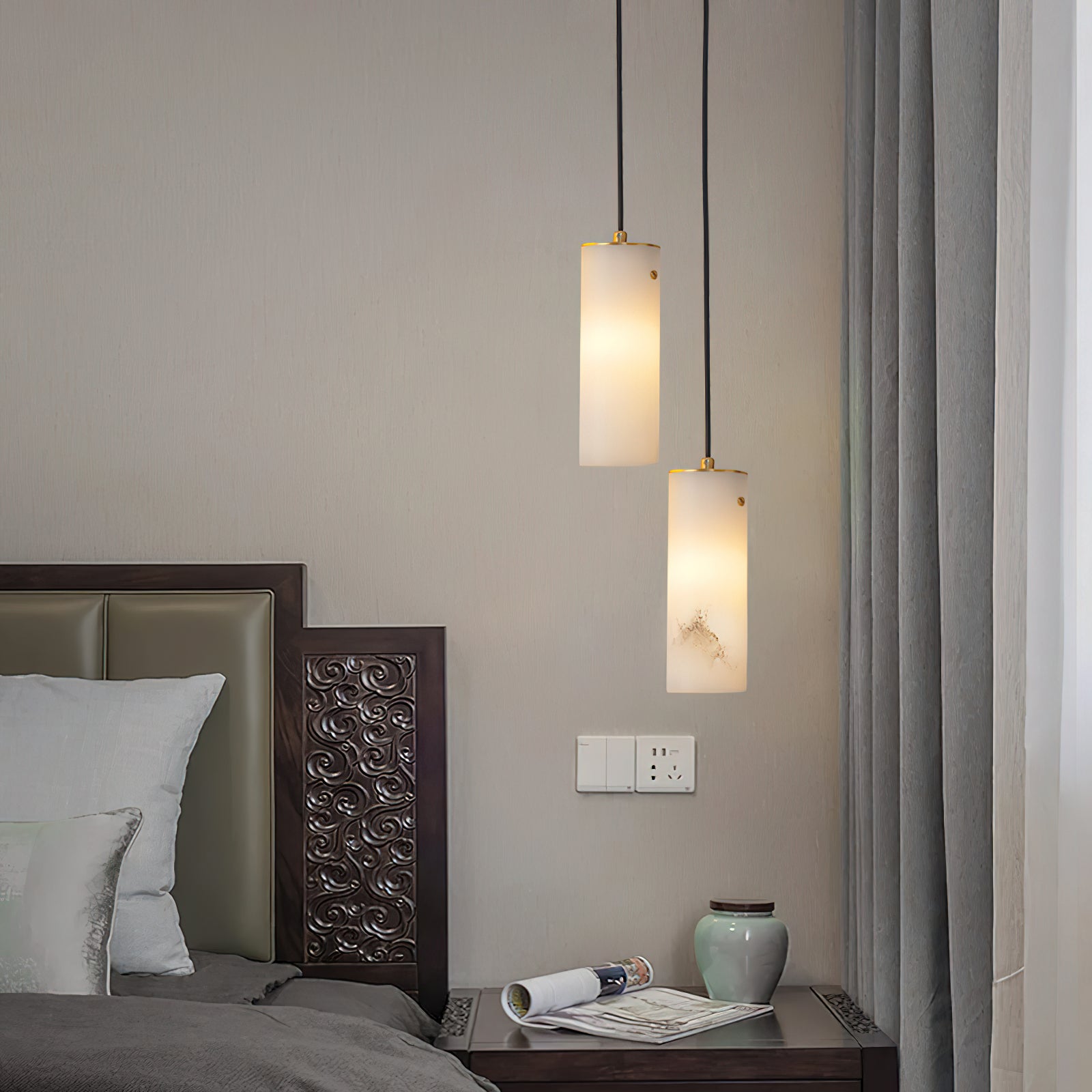 Lyvina Vertical Alabaster Pendant Light-Neutral Decor