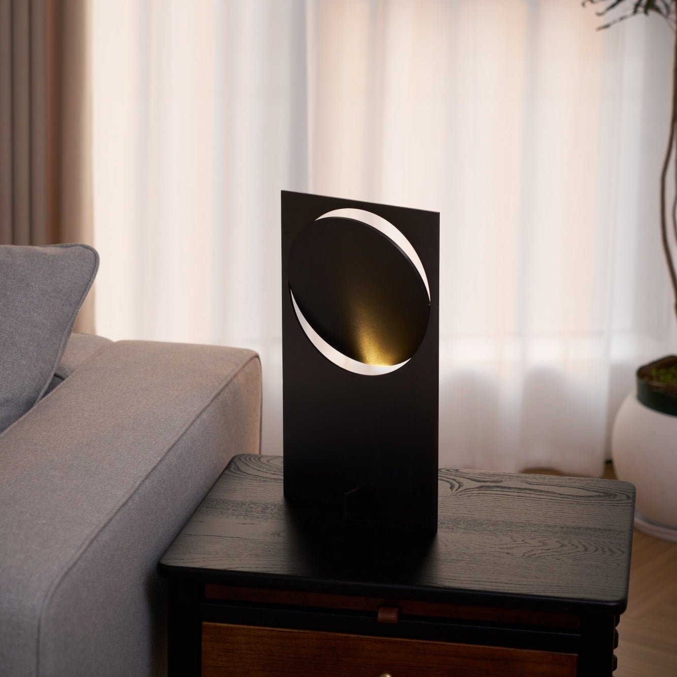 Sixor Steel Futuristic Table Lamp-Neutral Decor
