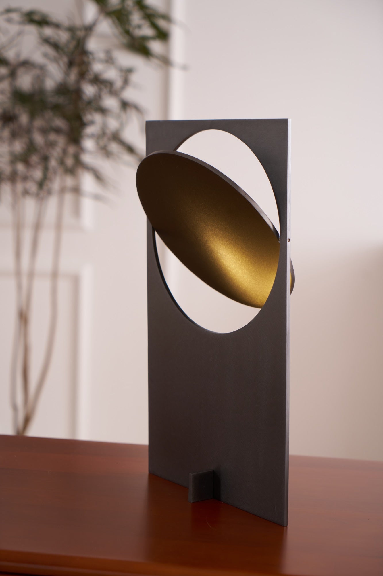 Sixor Steel Futuristic Table Lamp-Neutral Decor