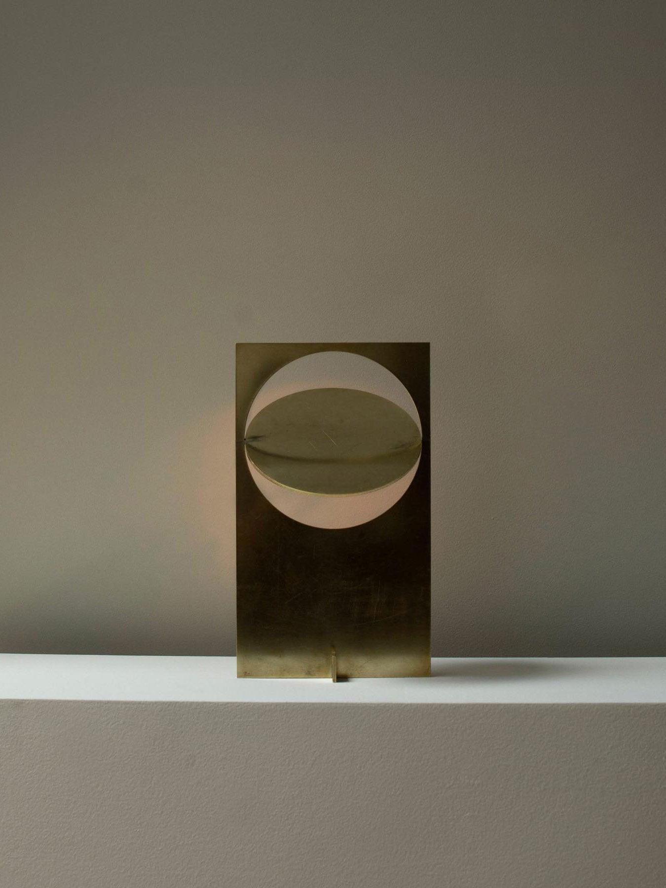 Sixor Steel Futuristic Table Lamp-Neutral Decor