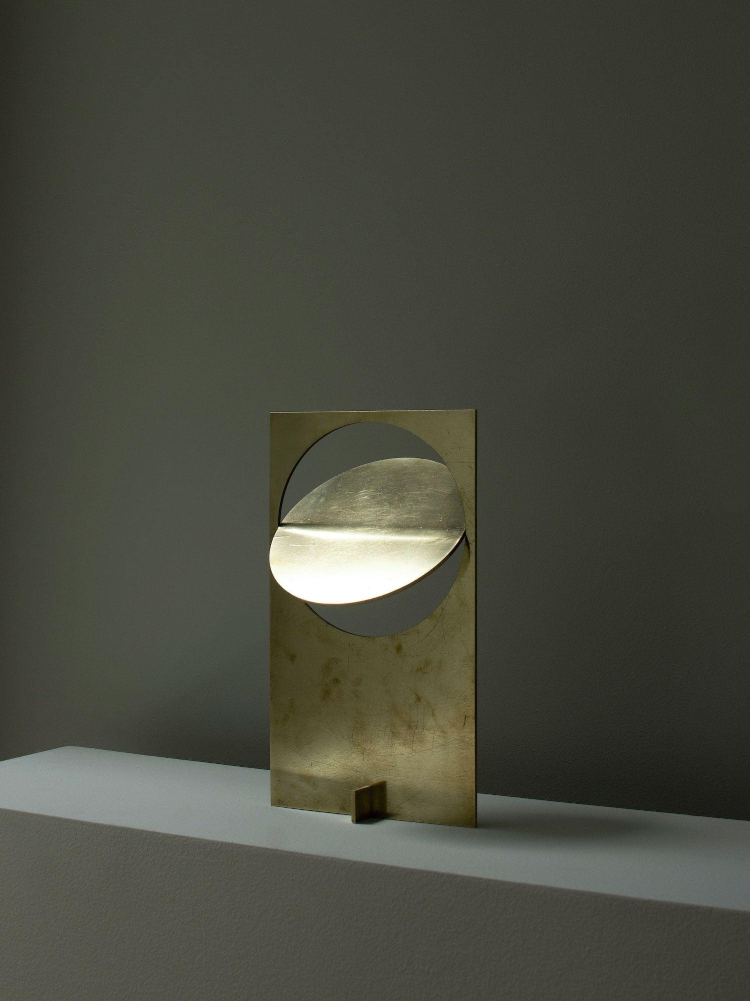Sixor Steel Futuristic Table Lamp-Neutral Decor
