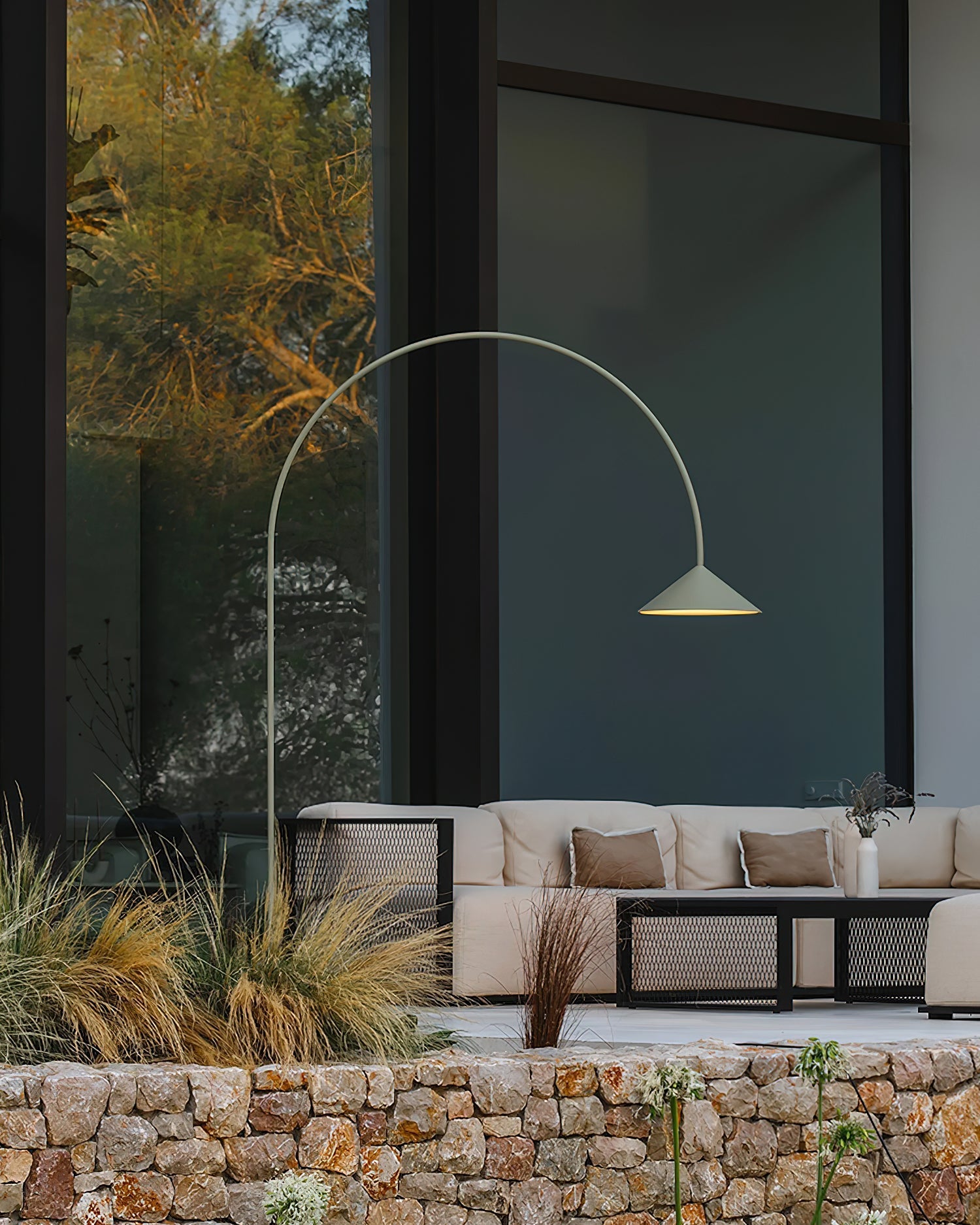 Civara Minimalist Floor Lamp-Neutral Decor