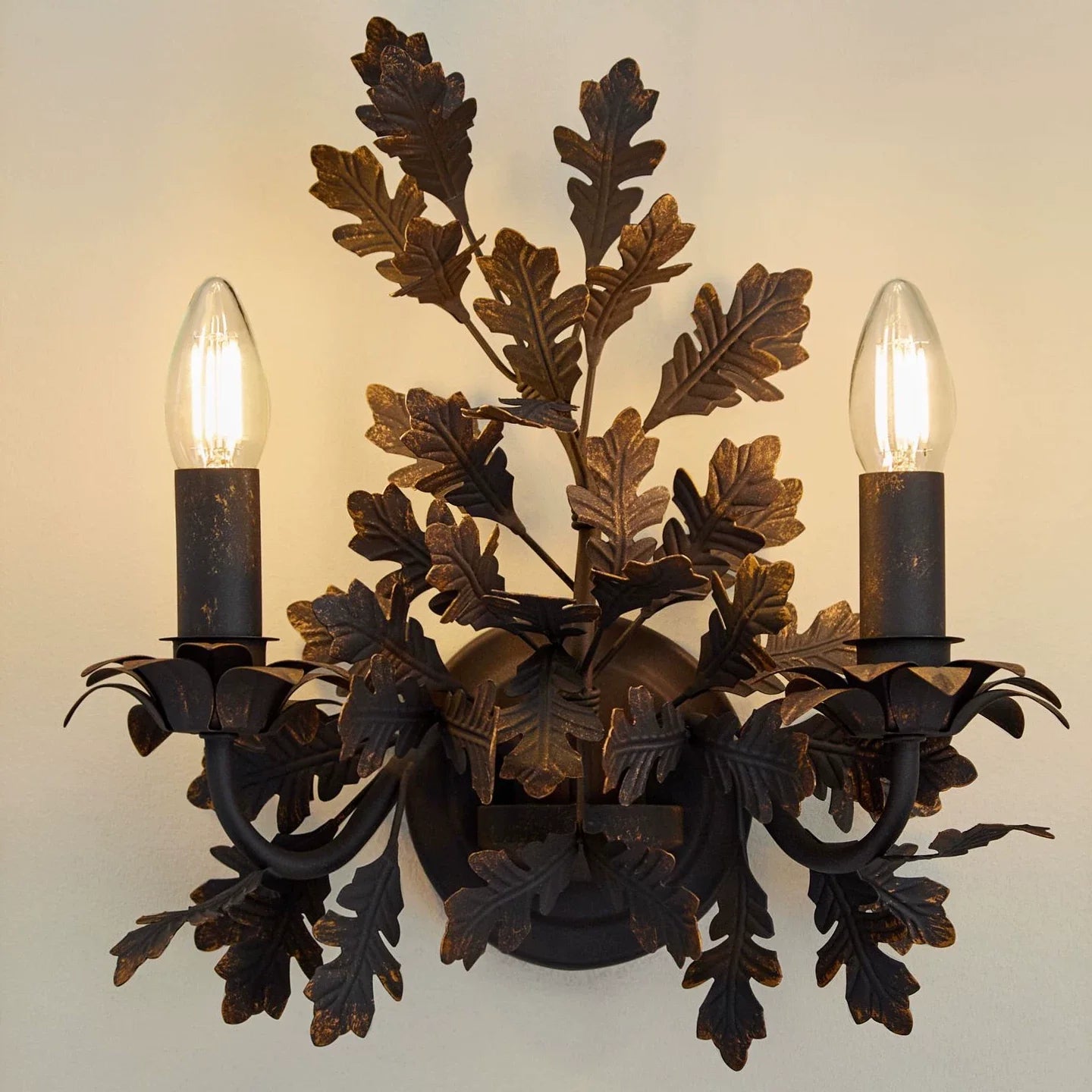 Oak Leaf Wrought Sconce-Neutral Decor