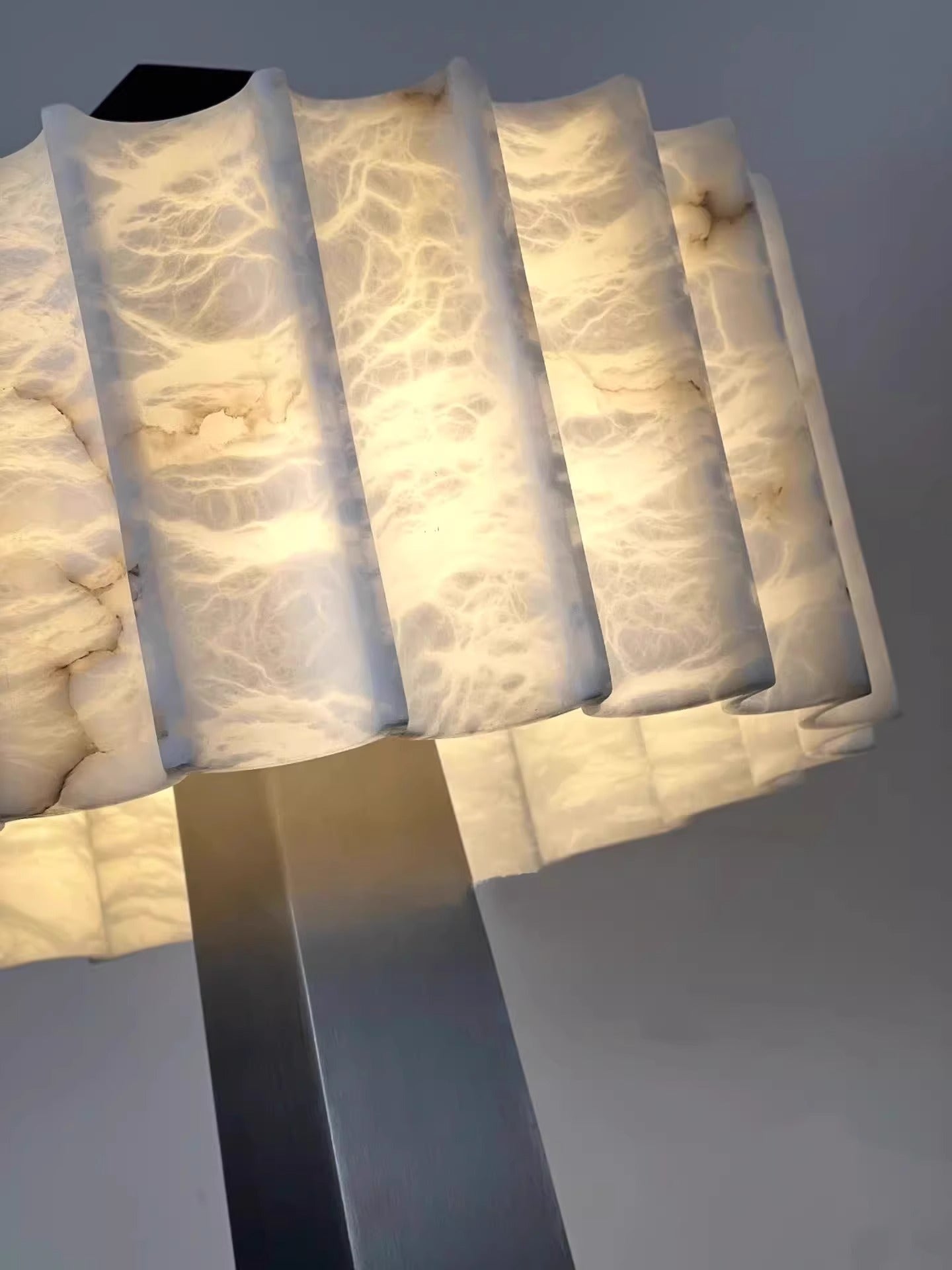 Wolve Alabaster Obelisk Floor Lamp-Neutral Decor