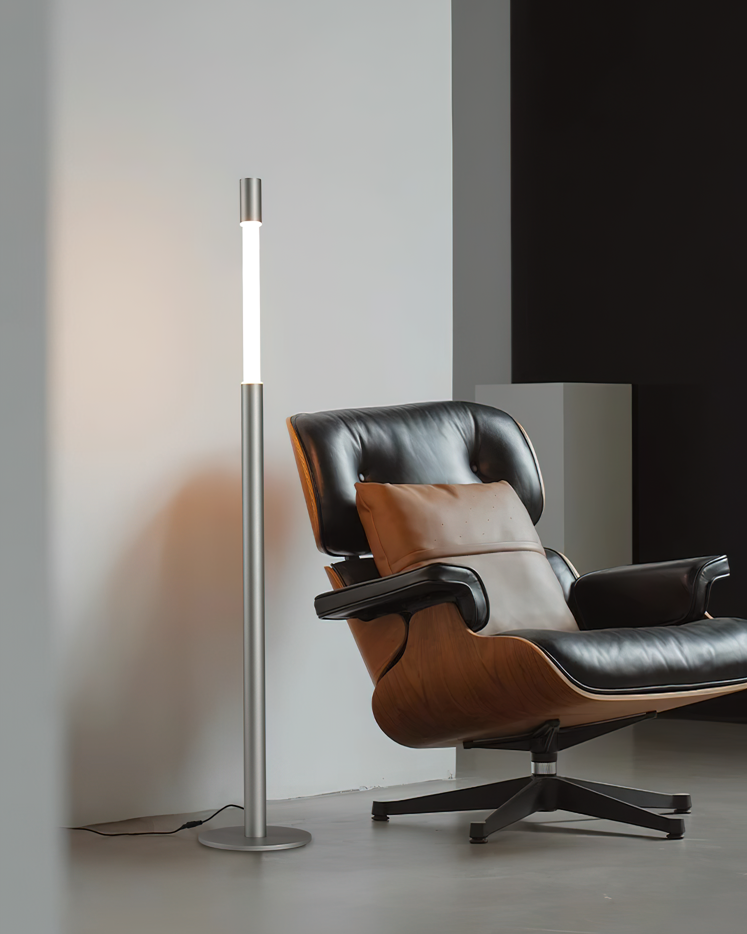 Veyron Floor Lamp