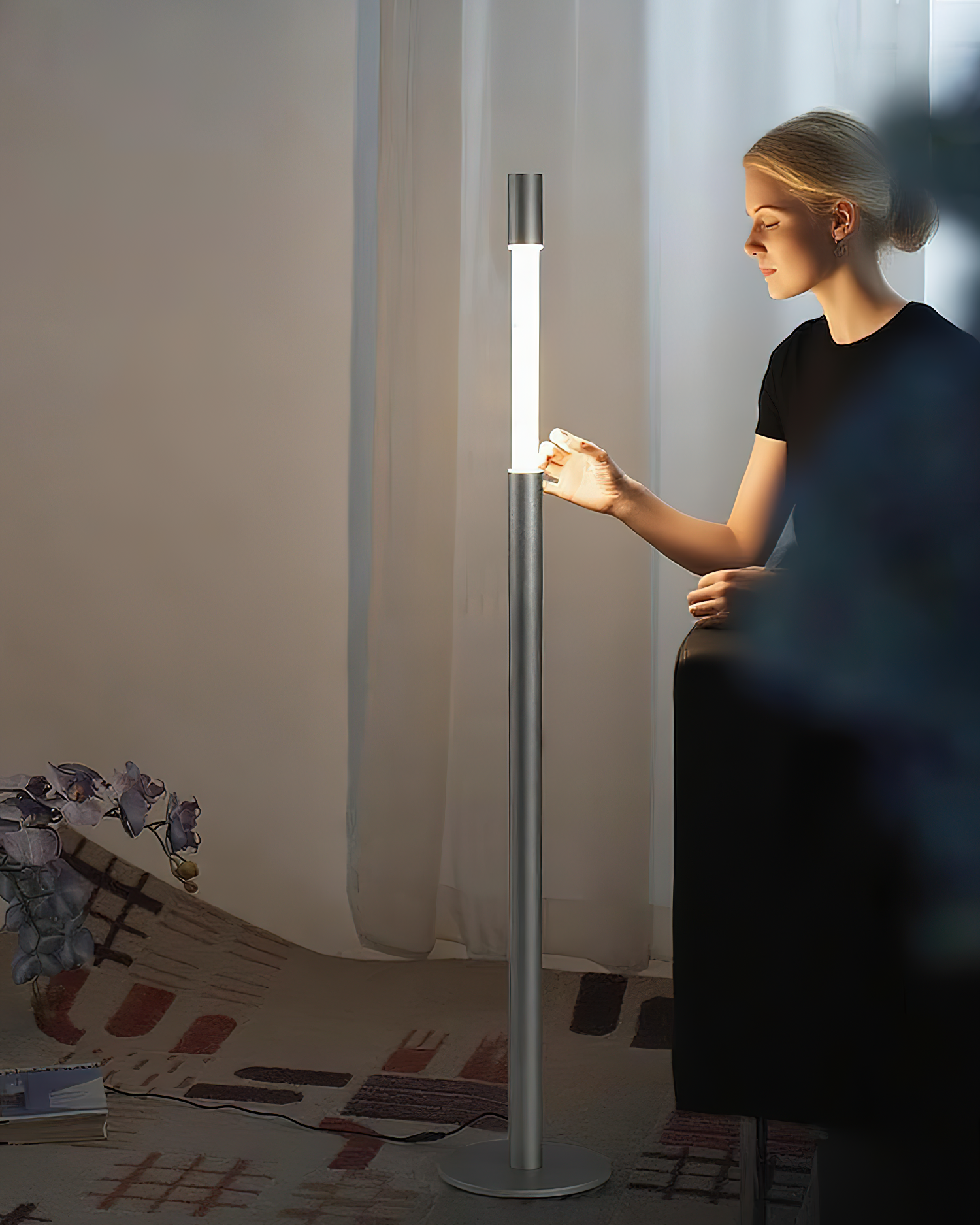 Veyron Floor Lamp
