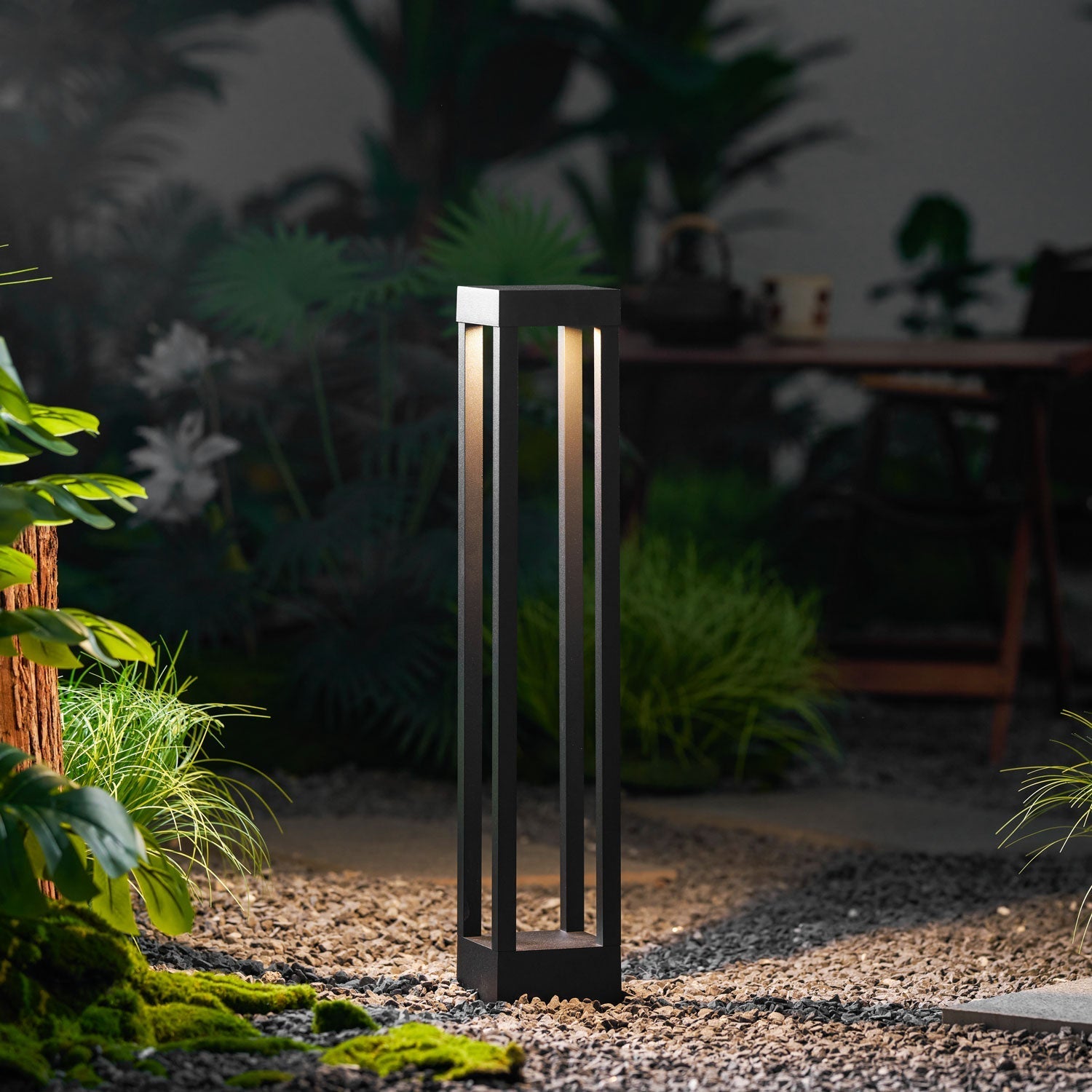 Varnys Post Outdoor Light-Neutral Decor