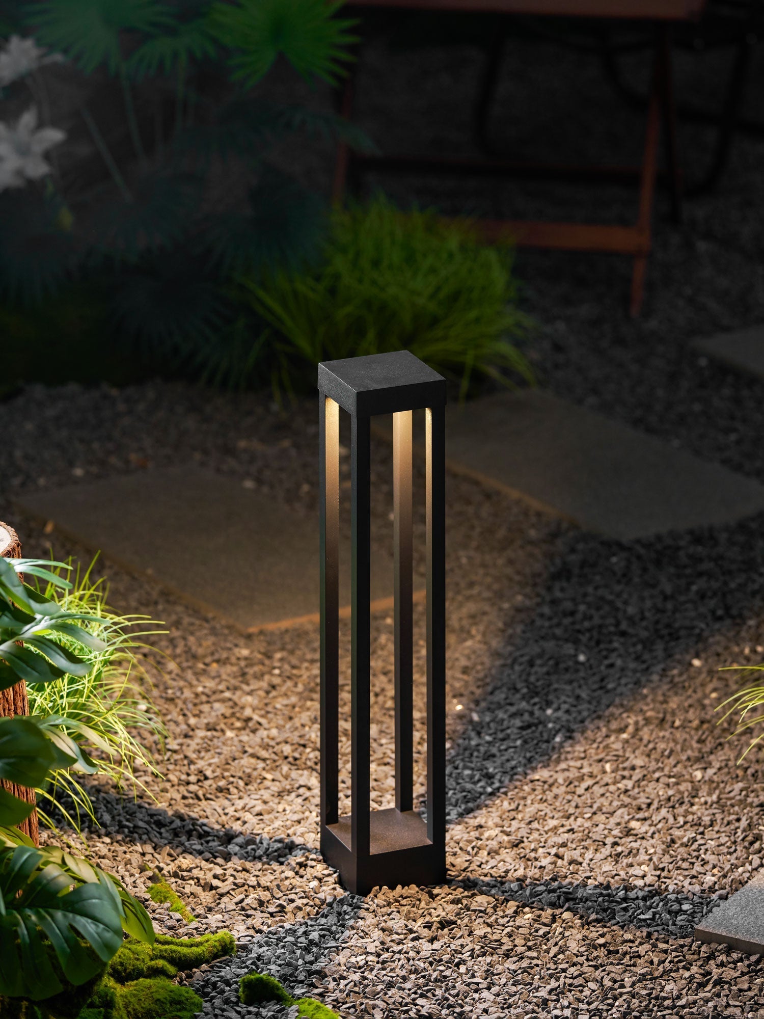 Varnys Post Outdoor Light-Neutral Decor