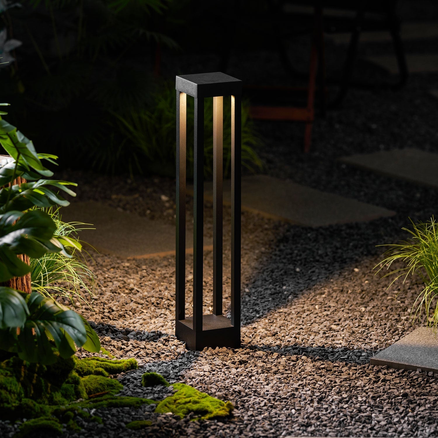 Varnys Post Outdoor Light-Neutral Decor