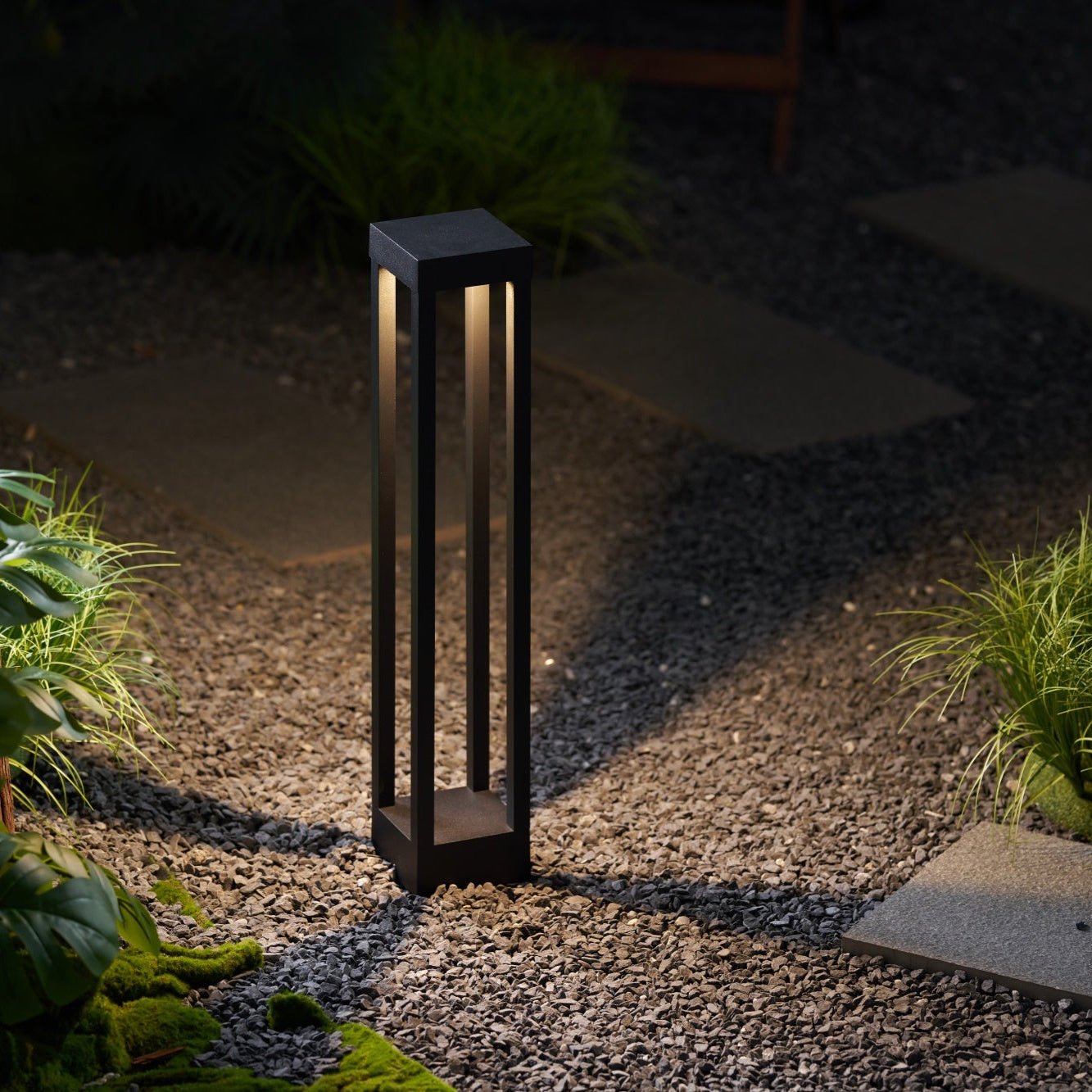 Varnys Post Outdoor Light-Neutral Decor