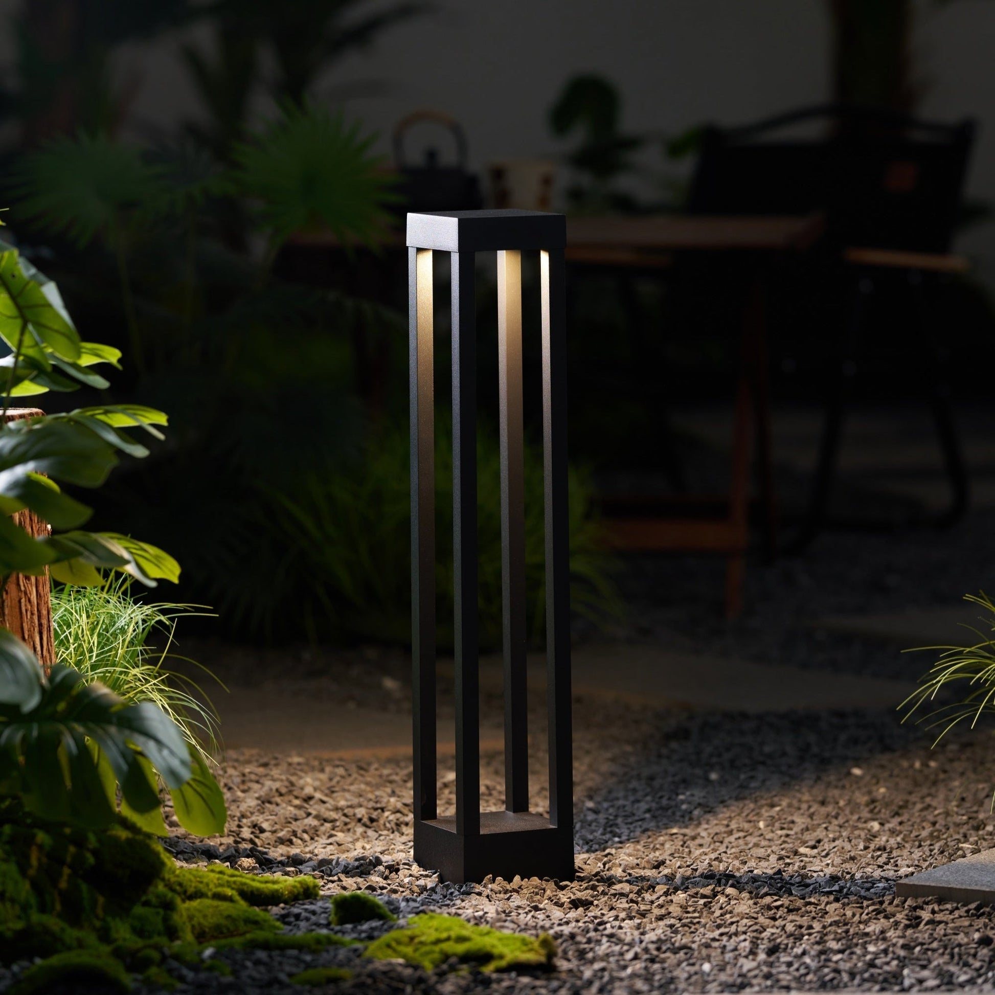 Varnys Post Outdoor Light-Neutral Decor