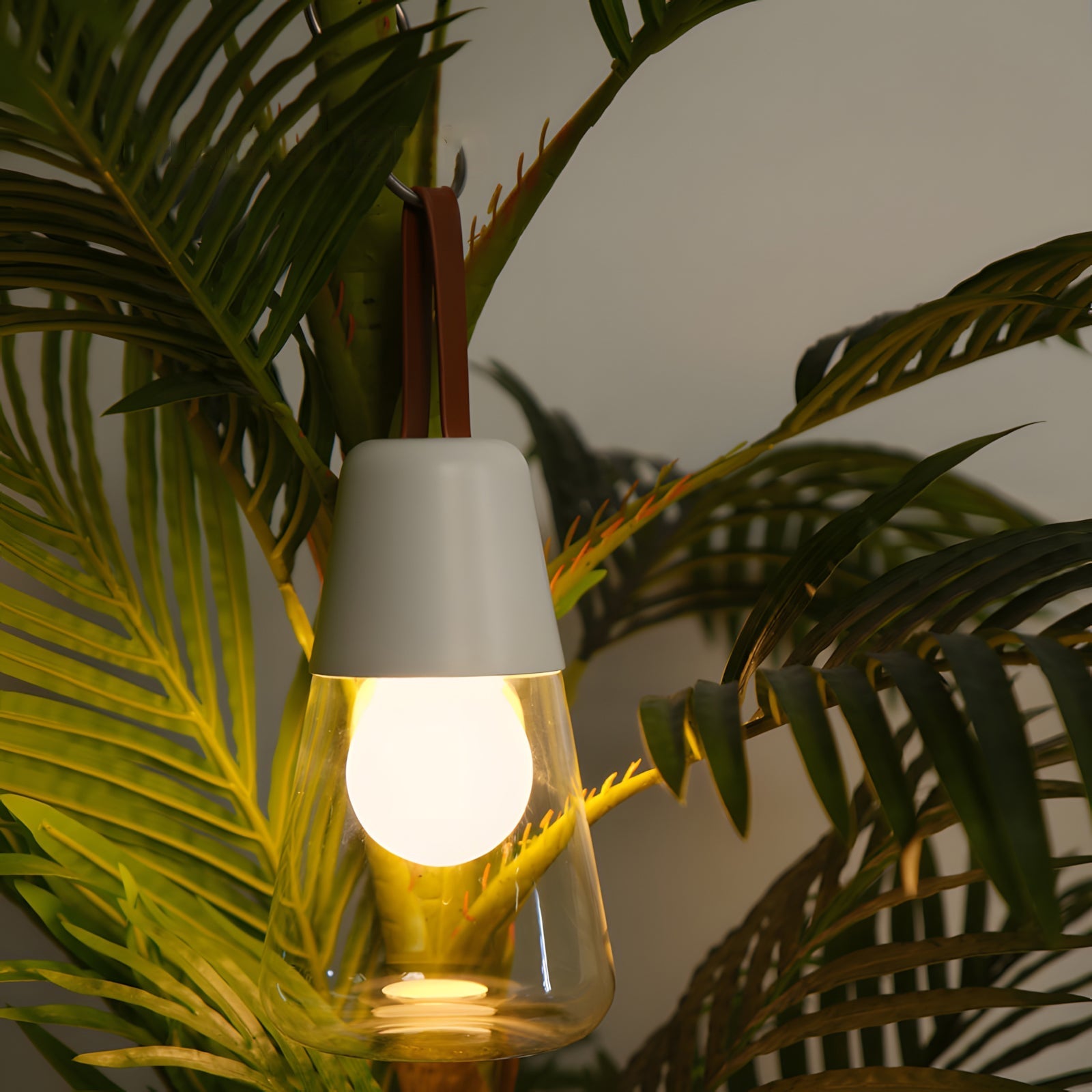 Nils Table Lamp