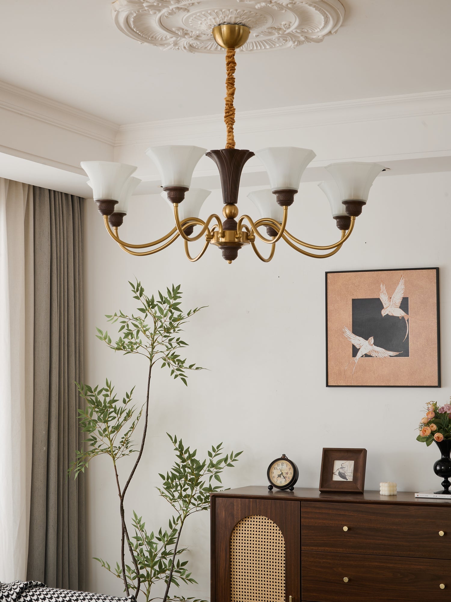 Ciphaen Traditional Elegance Vintage Wood Glass Chandelier-Neutral Decor