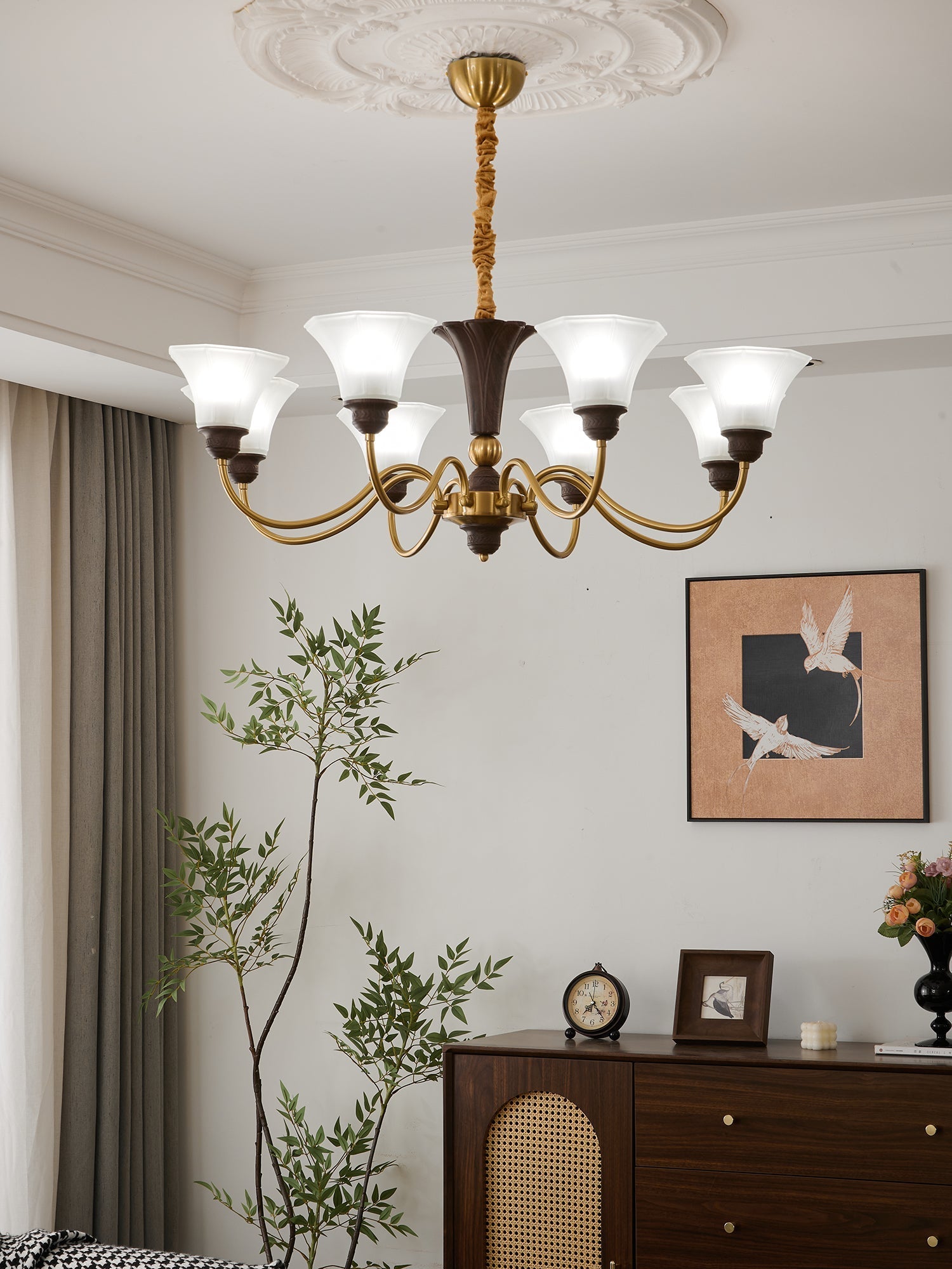 Ciphaen Traditional Elegance Vintage Wood Glass Chandelier-Neutral Decor