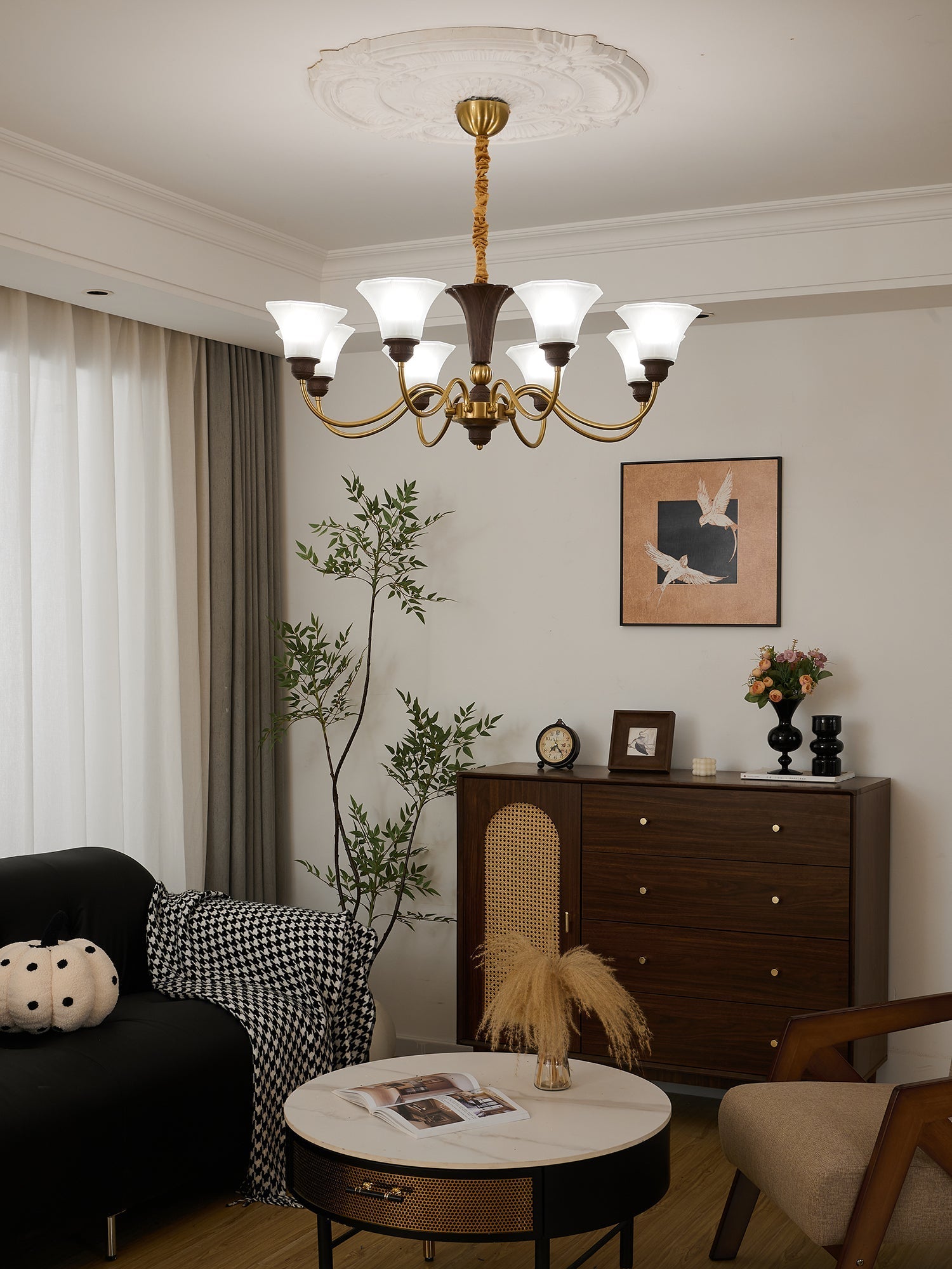 Ciphaen Traditional Elegance Vintage Wood Glass Chandelier-Neutral Decor