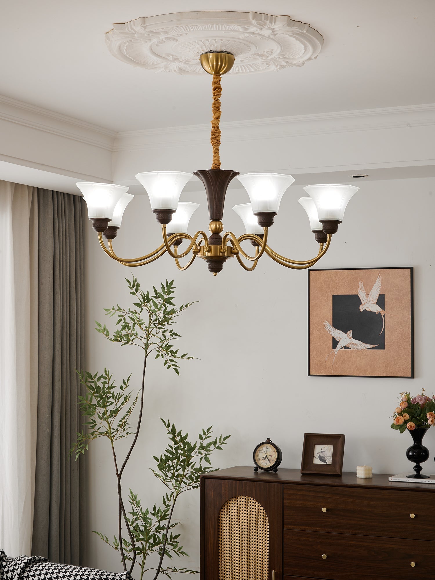 Ciphaen Traditional Elegance Vintage Wood Glass Chandelier-Neutral Decor