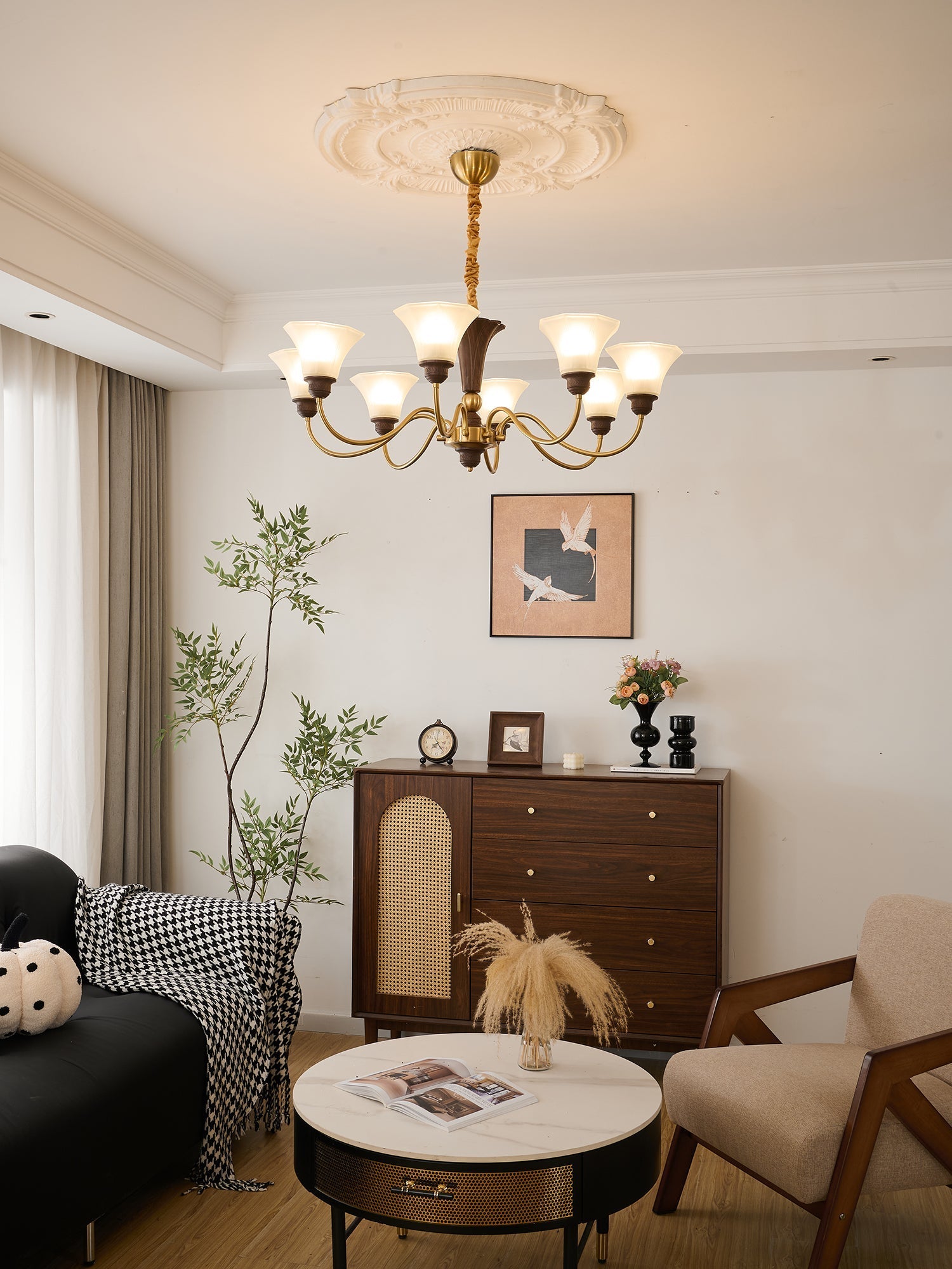 Ciphaen Traditional Elegance Vintage Wood Glass Chandelier-Neutral Decor