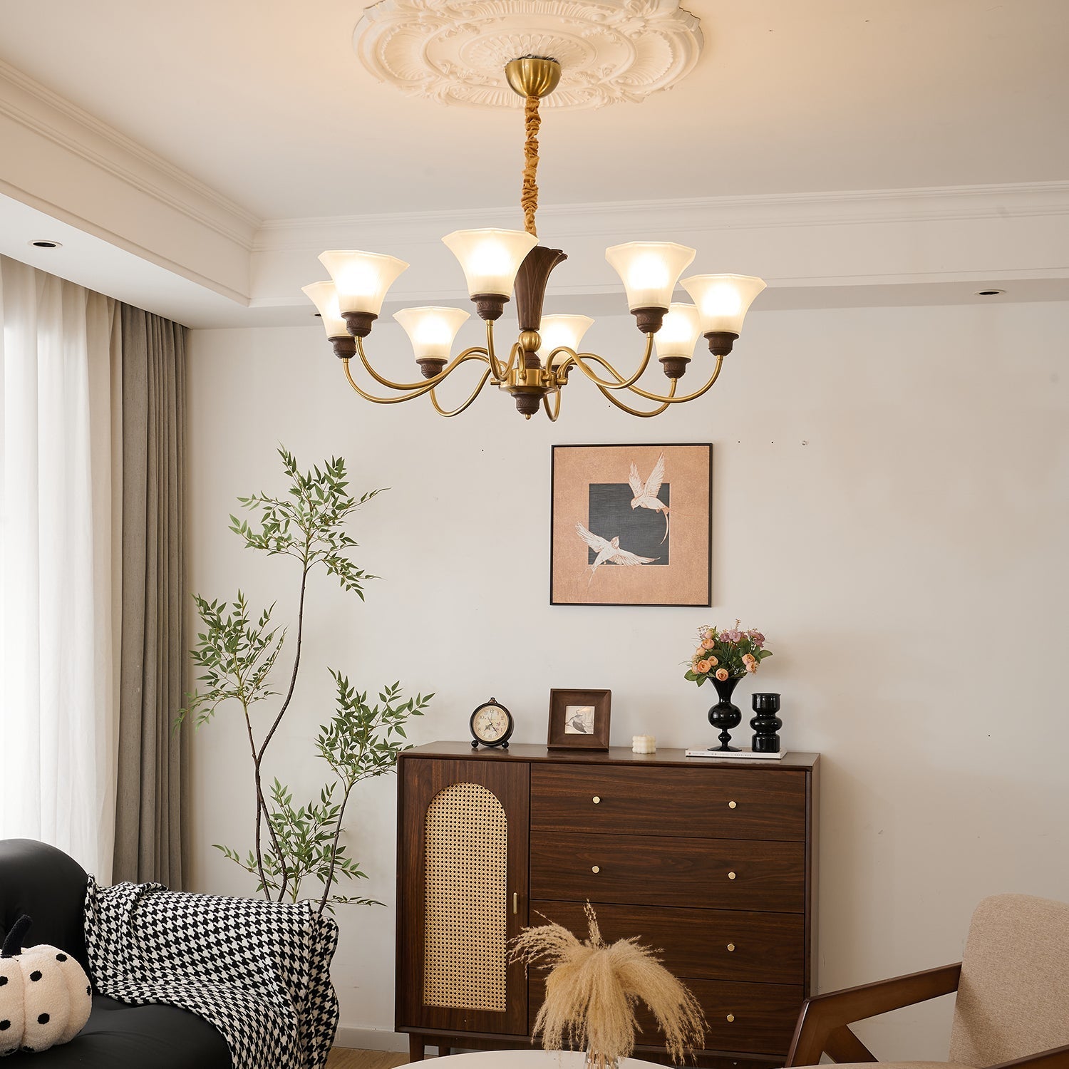 Ciphaen Traditional Elegance Vintage Wood Glass Chandelier-Neutral Decor