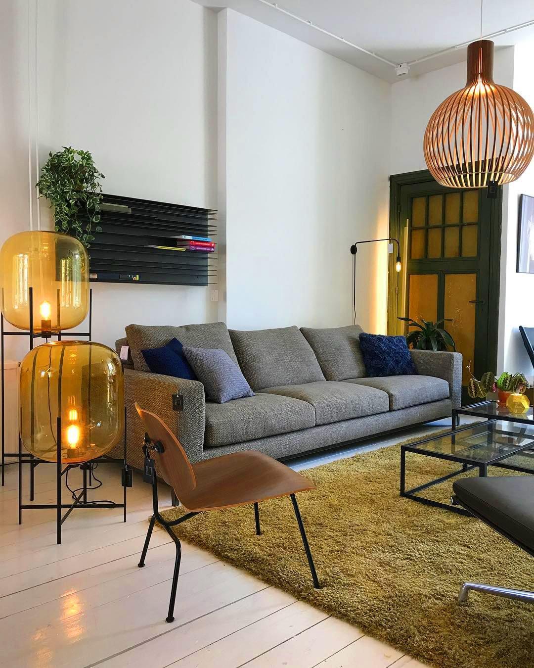 Fioris Glass Industrial Floor lamp-Neutral Decor