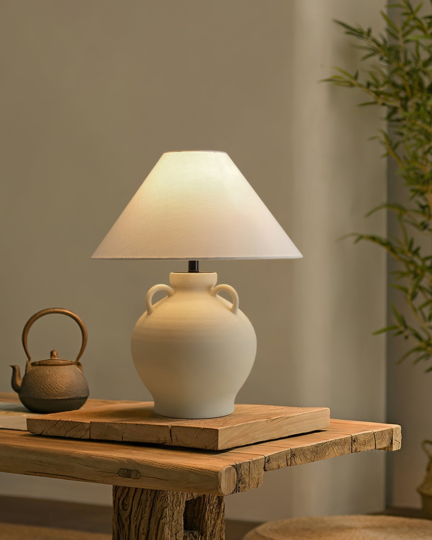 Vaso Wine Pot Table Lamp-Neutral Decor