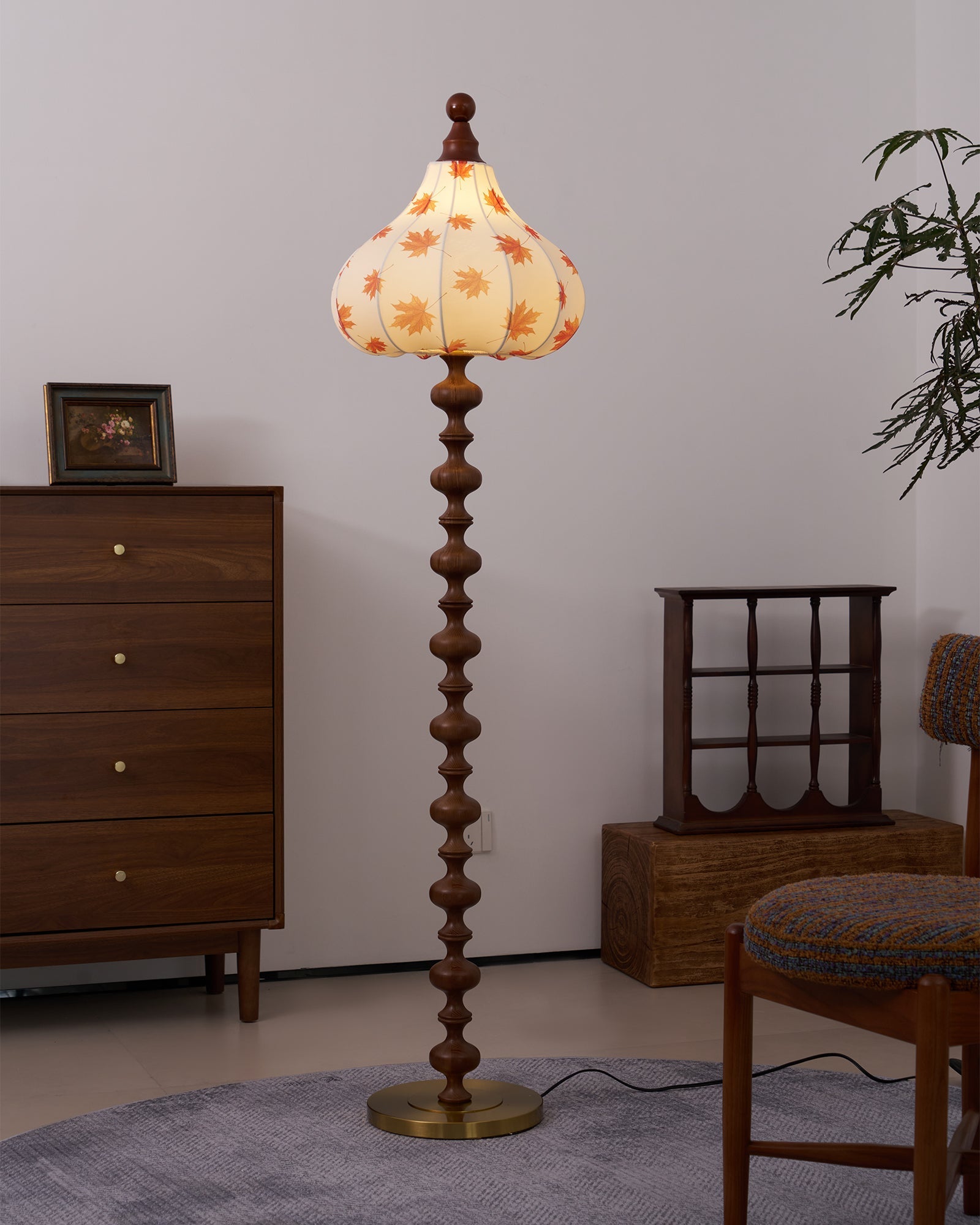 Qrathen Wood Fabric Retro Floor Lamp-Neutral Decor