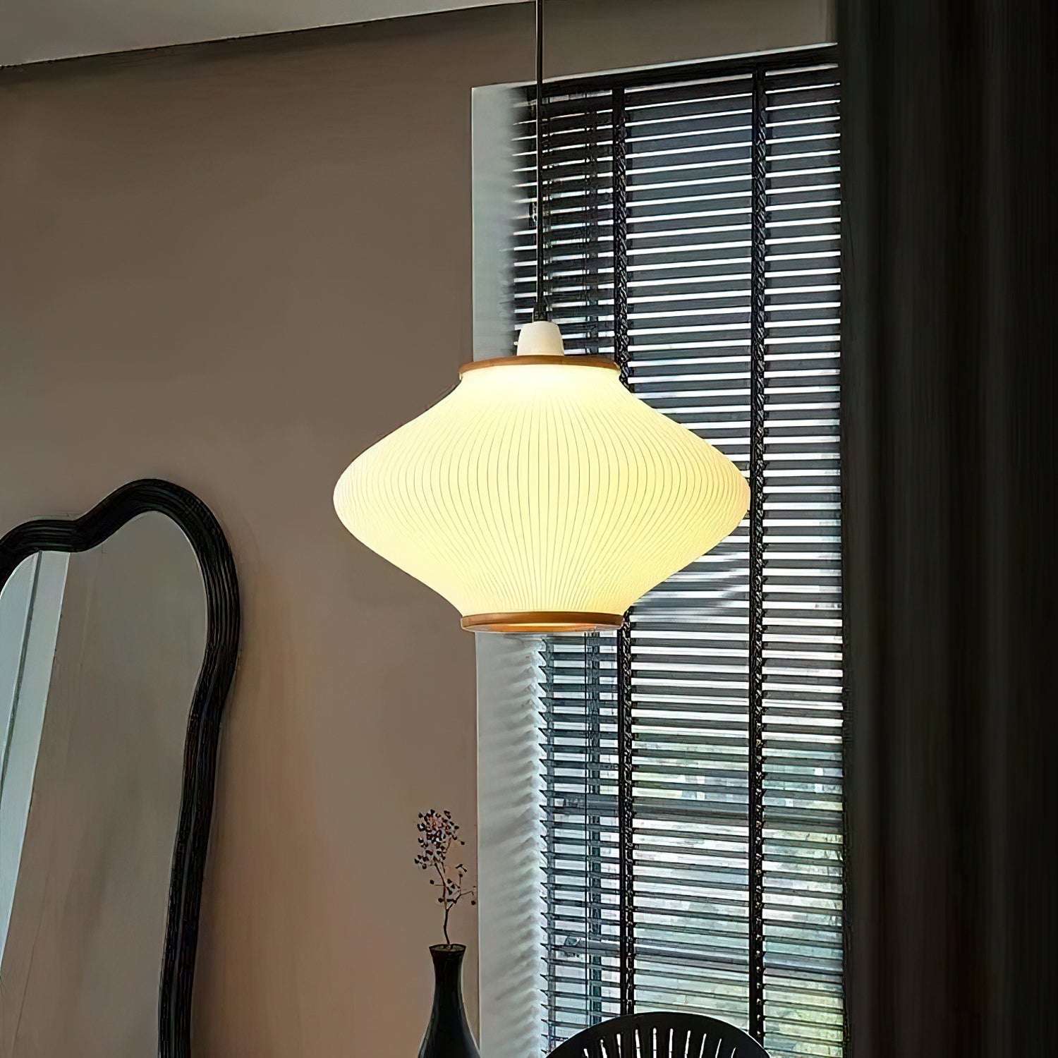 Solite Pendant Lamp-Neutral Decor